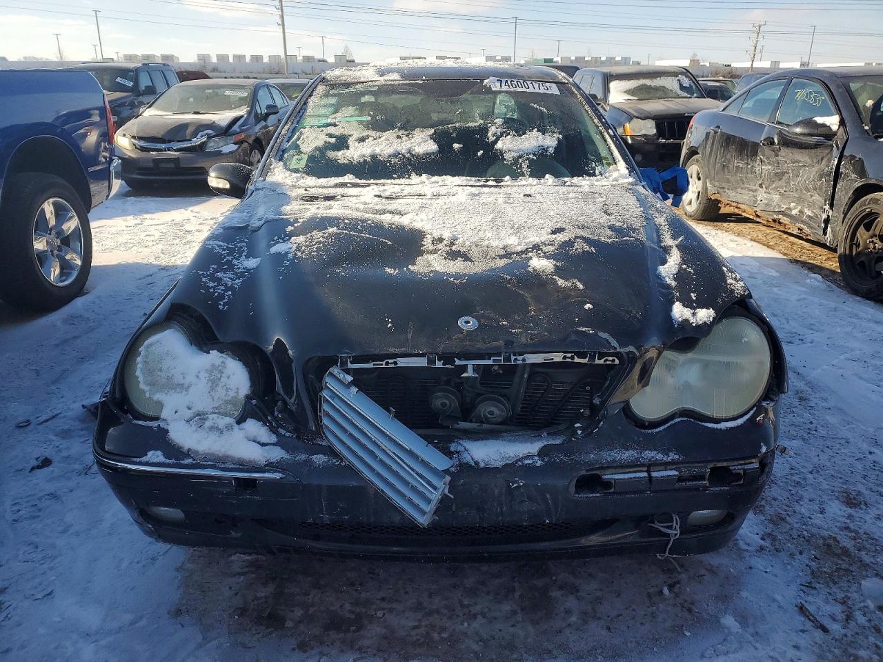 2004 Mercedes-benz C 240 4matic Black vin: WDBRF81J04F511463