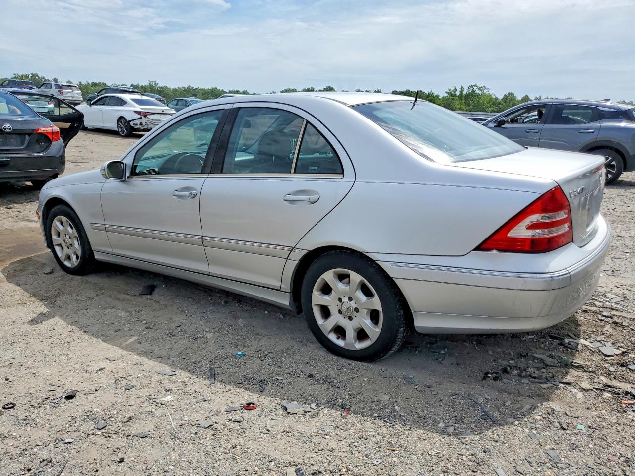 2005 Mercedes-benz C 240 4matic Silver vin: WDBRF81J05F598377