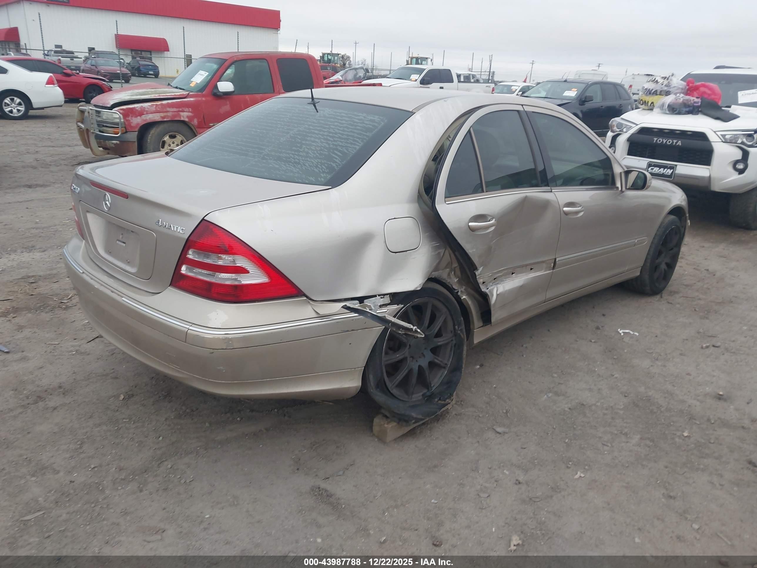 2005 Mercedes-benz C 240 Luxury 4matic Beige vin: WDBRF81J05F670100