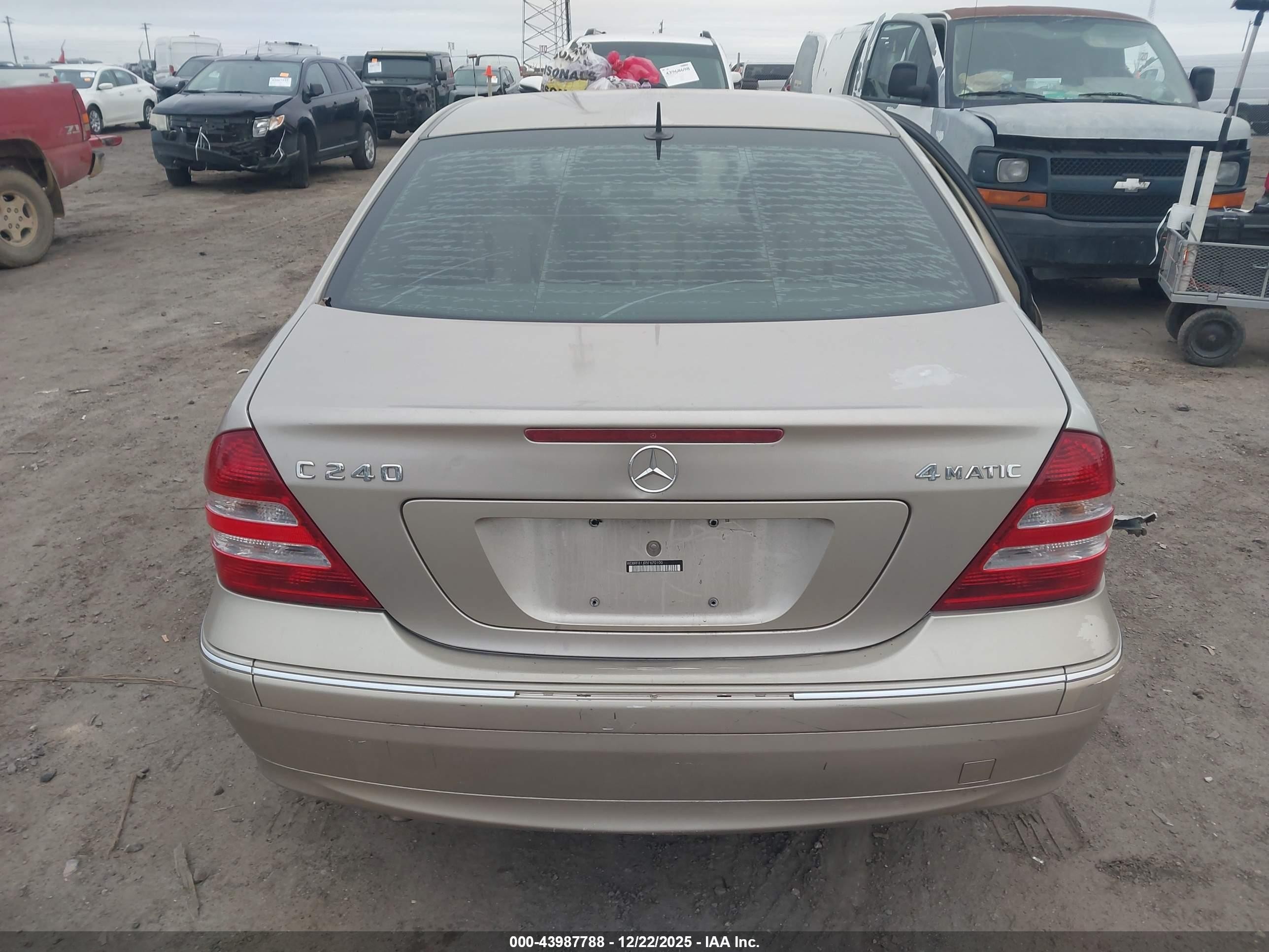 2005 Mercedes-benz C 240 Luxury 4matic Beige vin: WDBRF81J05F670100