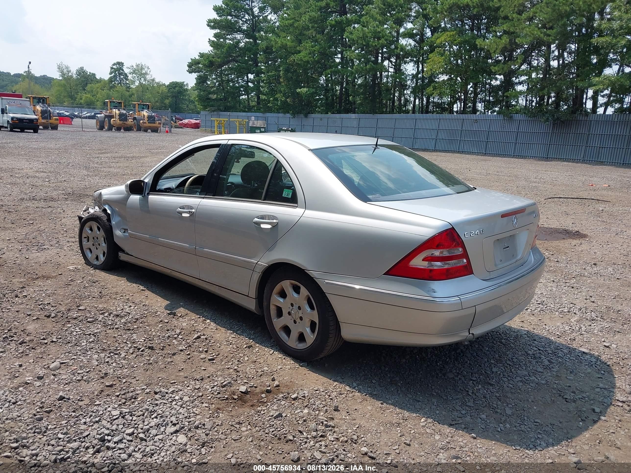 2005 Mercedes-benz C 240 Luxury 4matic Silver vin: WDBRF81J05F681369