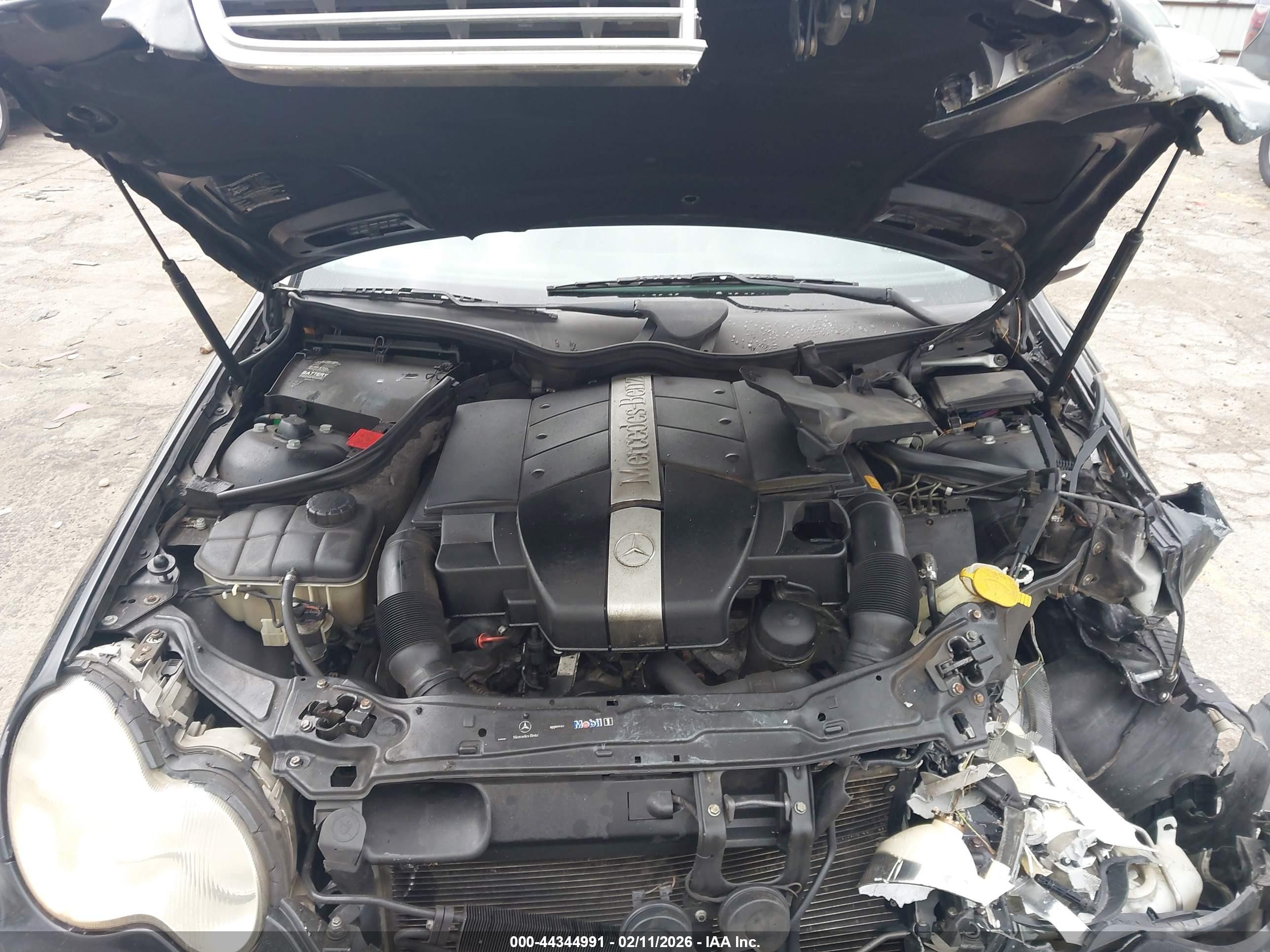 2003 Mercedes-benz C 240   Черный vin: WDBRF81J13F427652