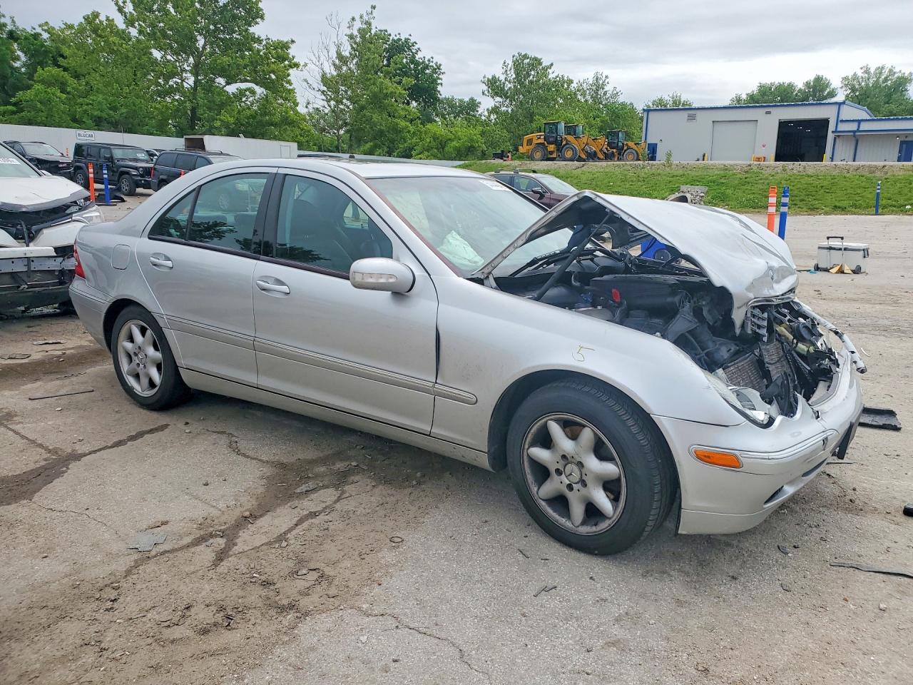 2004 Mercedes-benz C 240 4matic Silver vin: WDBRF81J14F534282