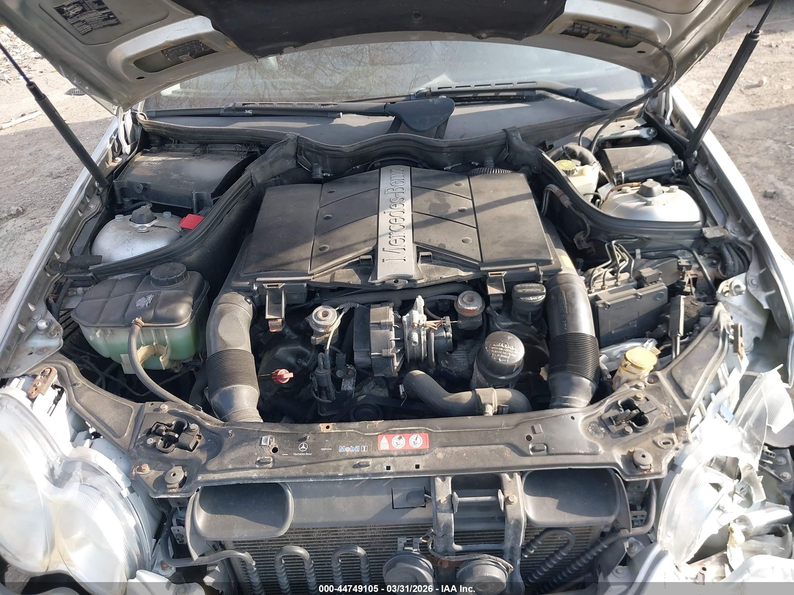 2005 Mercedes-benz C 240 Luxury 4matic Серебряный vin: WDBRF81J15F586187