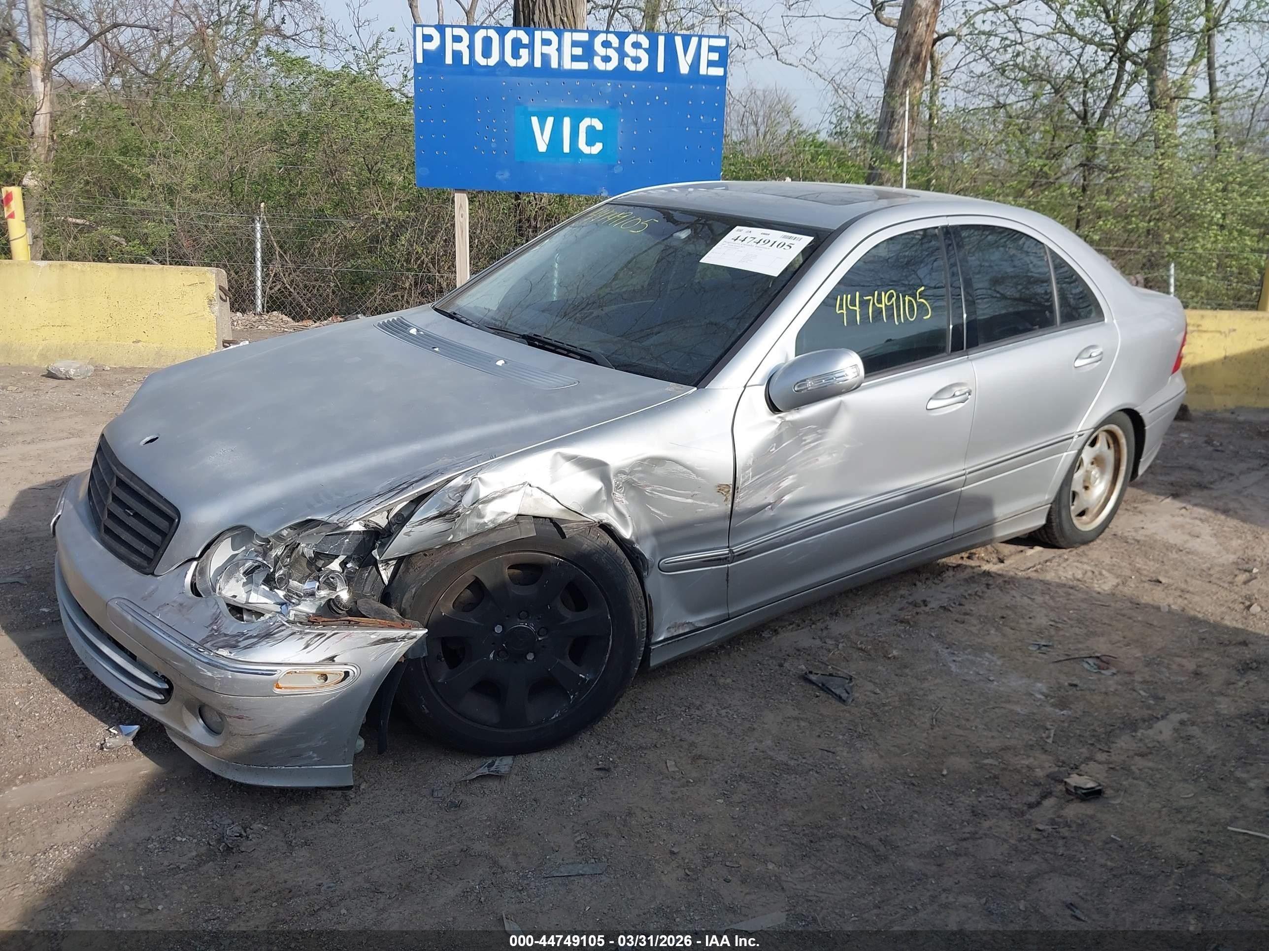 2005 Mercedes-benz C 240 Luxury 4matic Серебряный vin: WDBRF81J15F586187