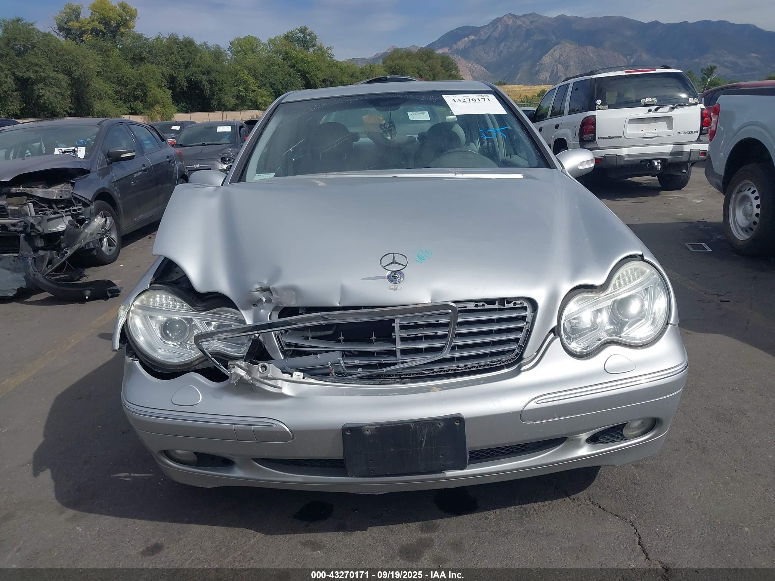 2003 Mercedes-benz C 240   Silver vin: WDBRF81J23F364044