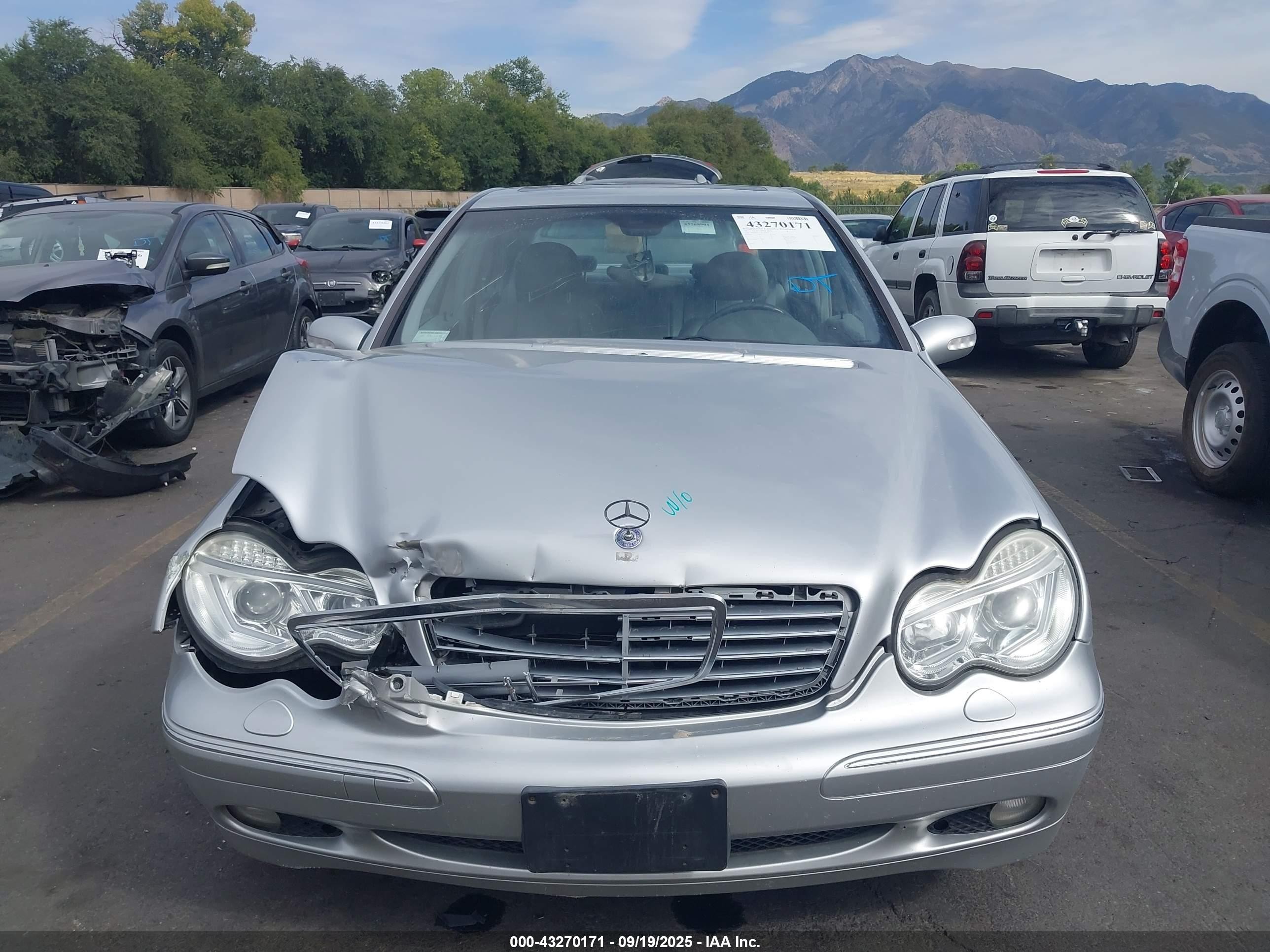 2003 Mercedes-benz C 240   Silver vin: WDBRF81J23F364044