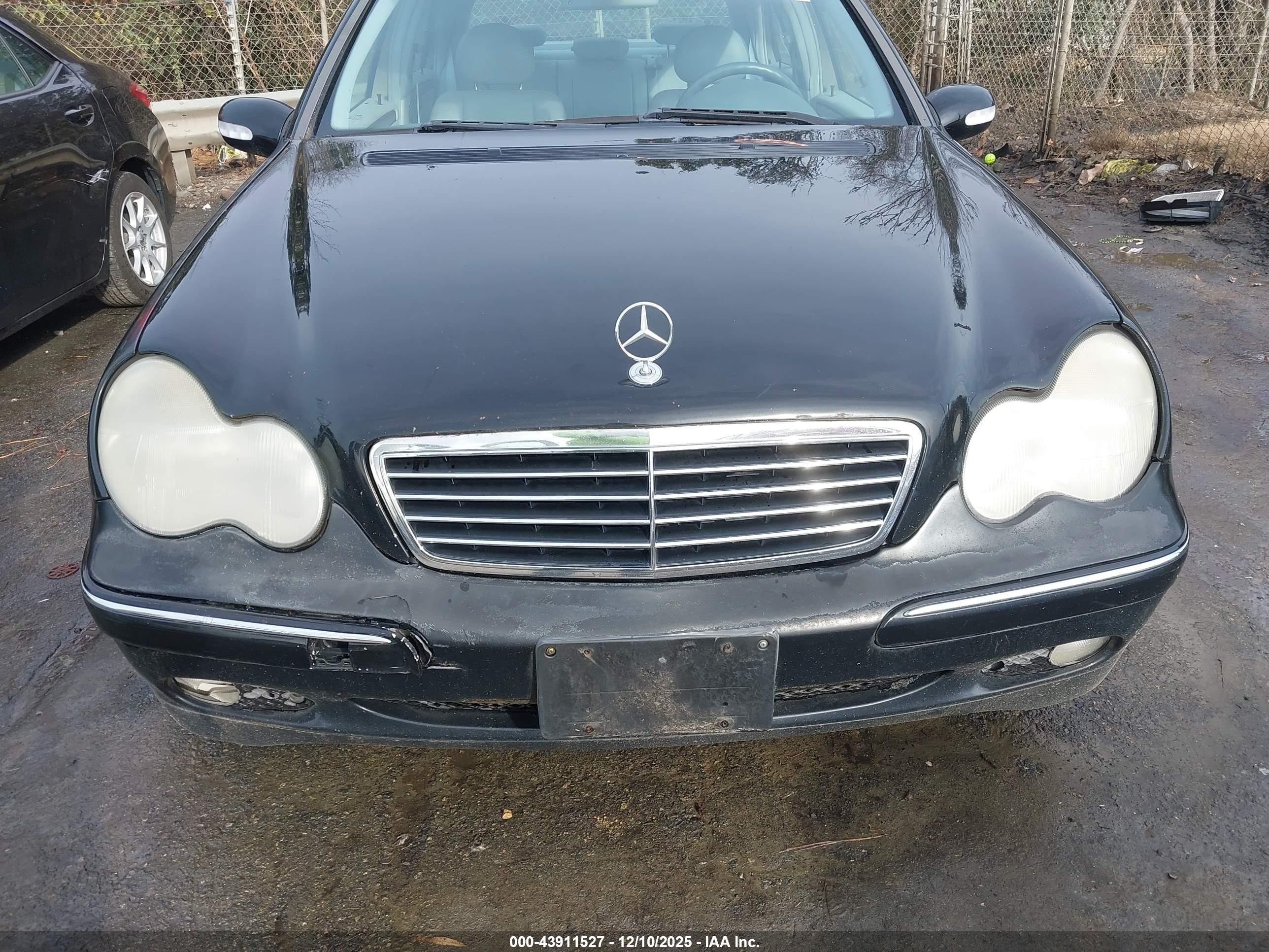 2004 Mercedes-benz C 240 4matic Black vin: WDBRF81J24F470625