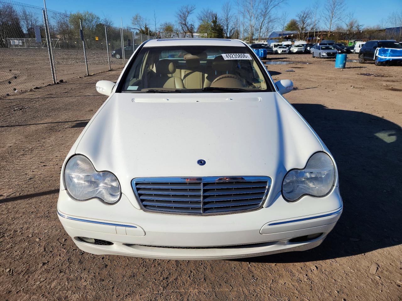 2004 Mercedes Benz C 240 4matic Белый vin: WDBRF81J24F473377