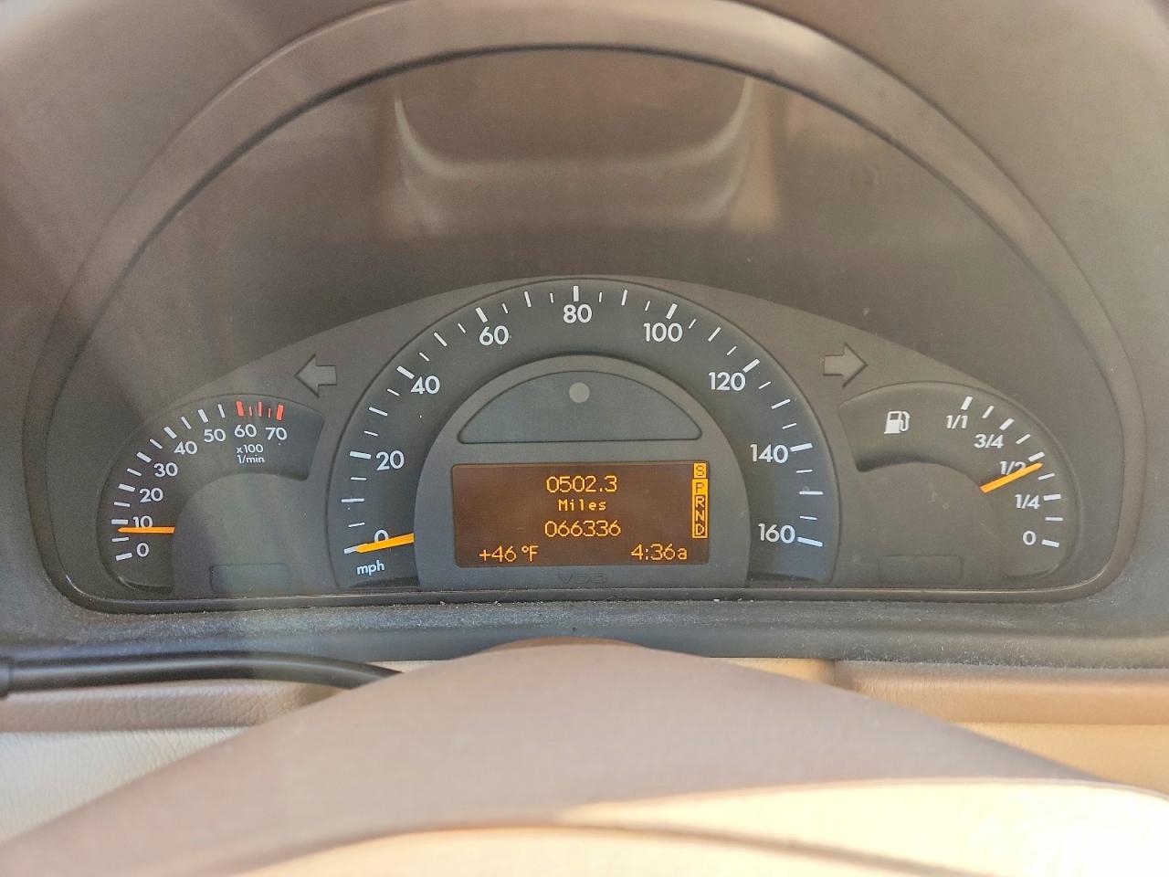 2004 Mercedes Benz C 240 4matic Белый vin: WDBRF81J24F473377