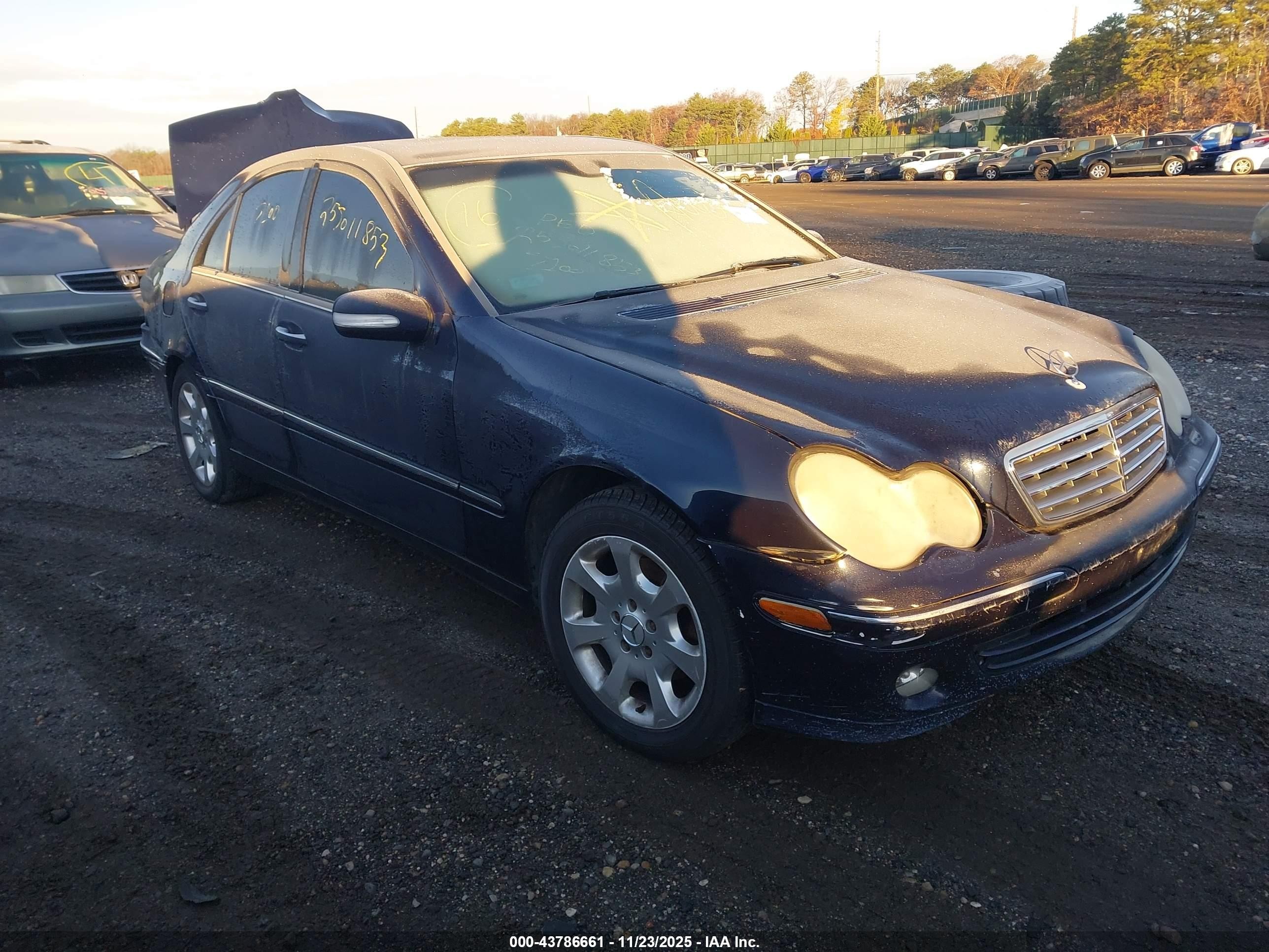 2005 Mercedes-benz C 240 Luxury 4matic Black vin: WDBRF81J25F661219