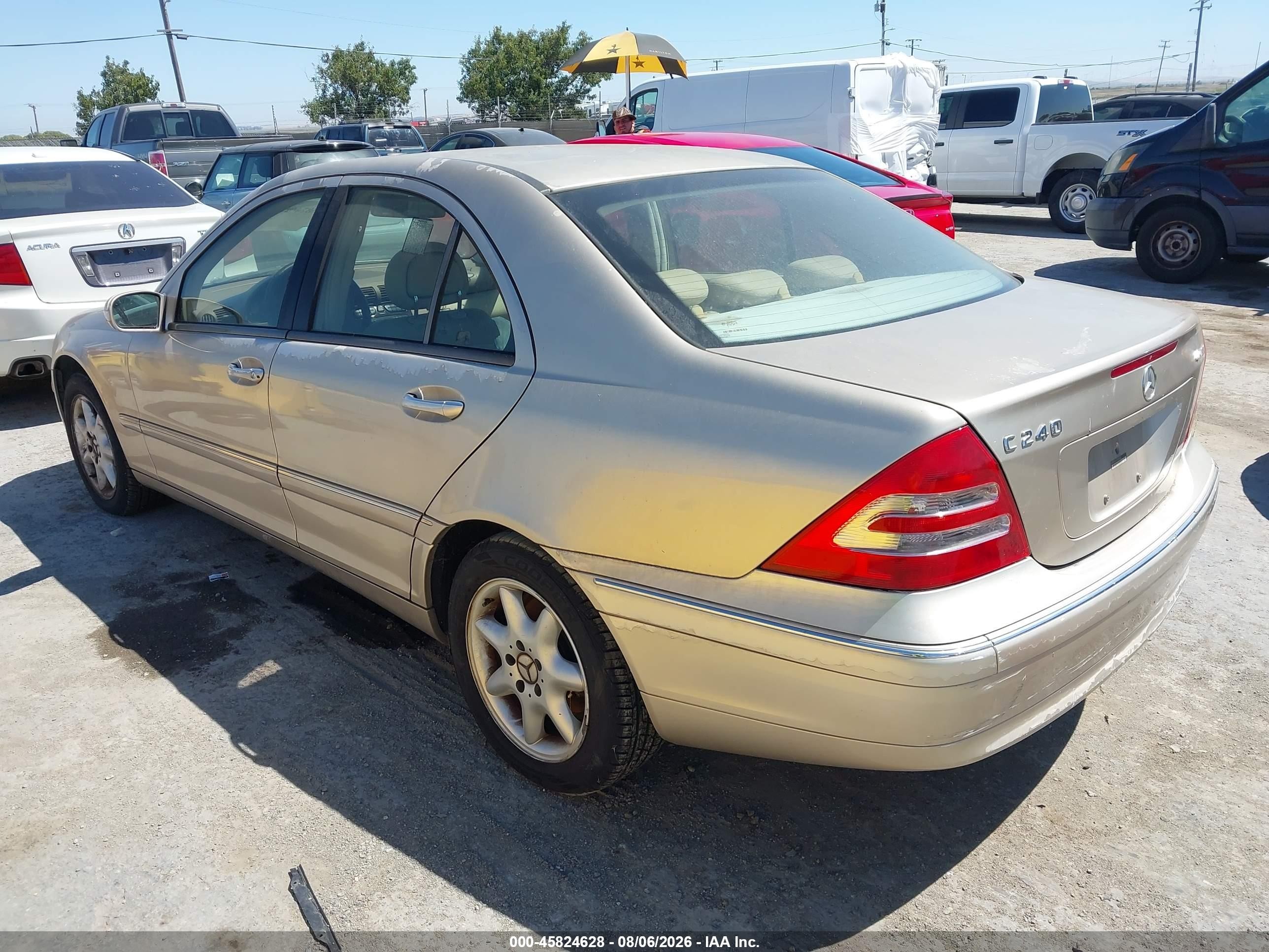 2003 Mercedes-benz C 240 Beige vin: WDBRF81J33F383542