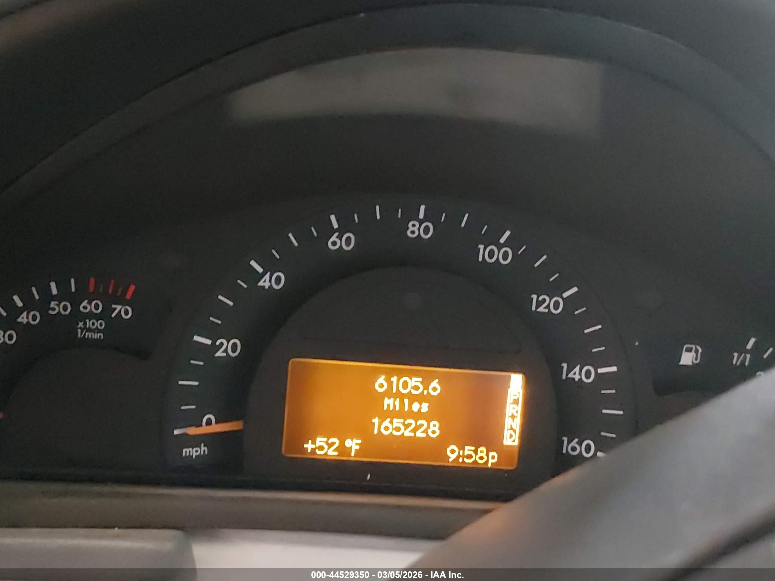 2004 Mercedes-benz C 240 4matic Silver vin: WDBRF81J34F460296
