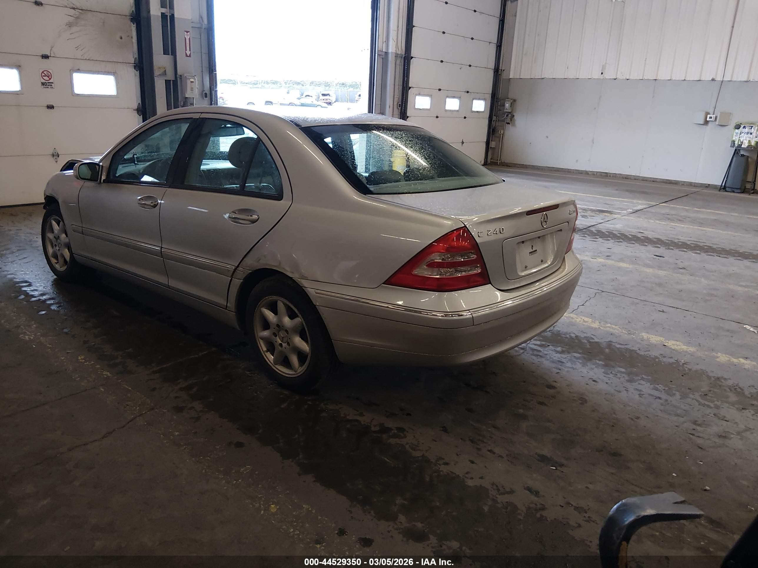 2004 Mercedes-benz C 240 4matic Silver vin: WDBRF81J34F460296