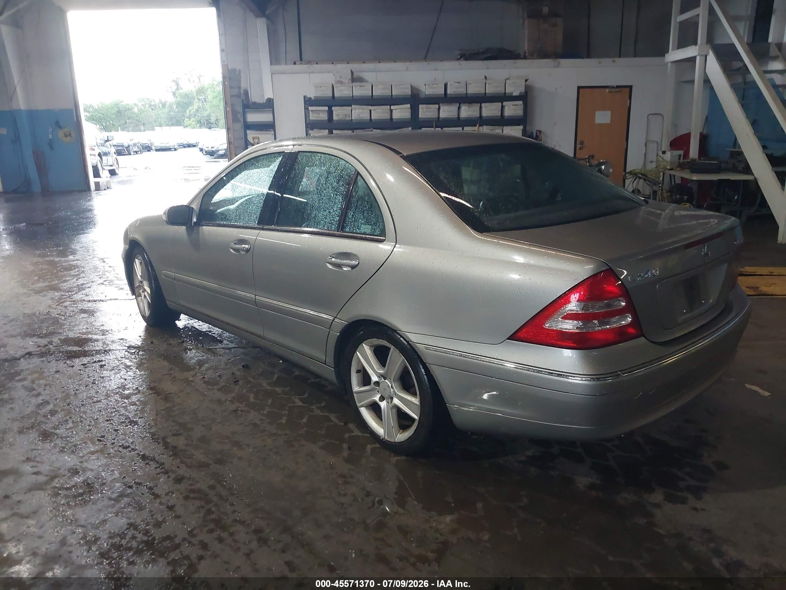 2004 Mercedes-benz C 240 4matic Silver vin: WDBRF81J34F539306