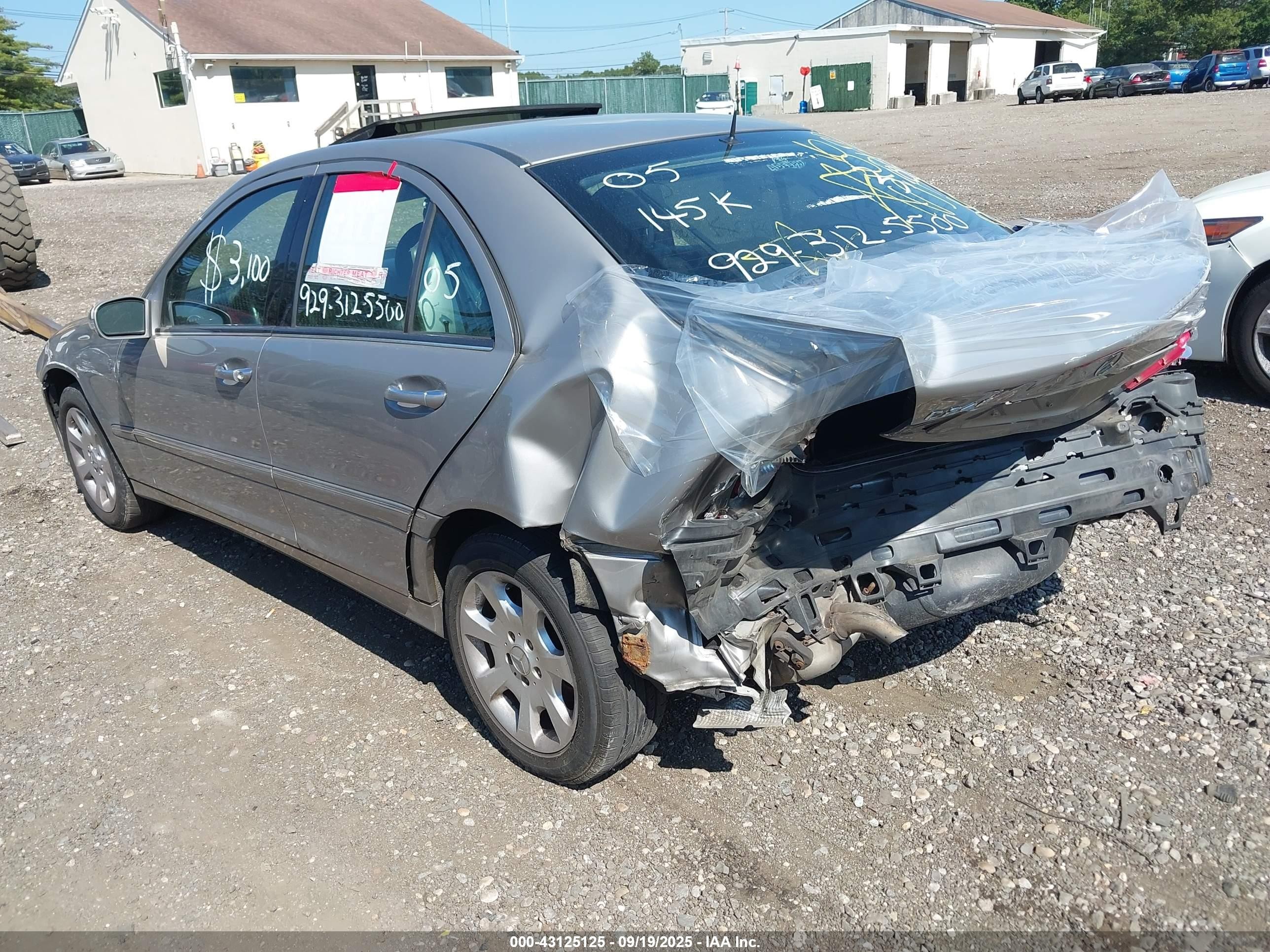 2005 Mercedes-benz C 240 Luxury 4matic Champagne vin: WDBRF81J35F682497