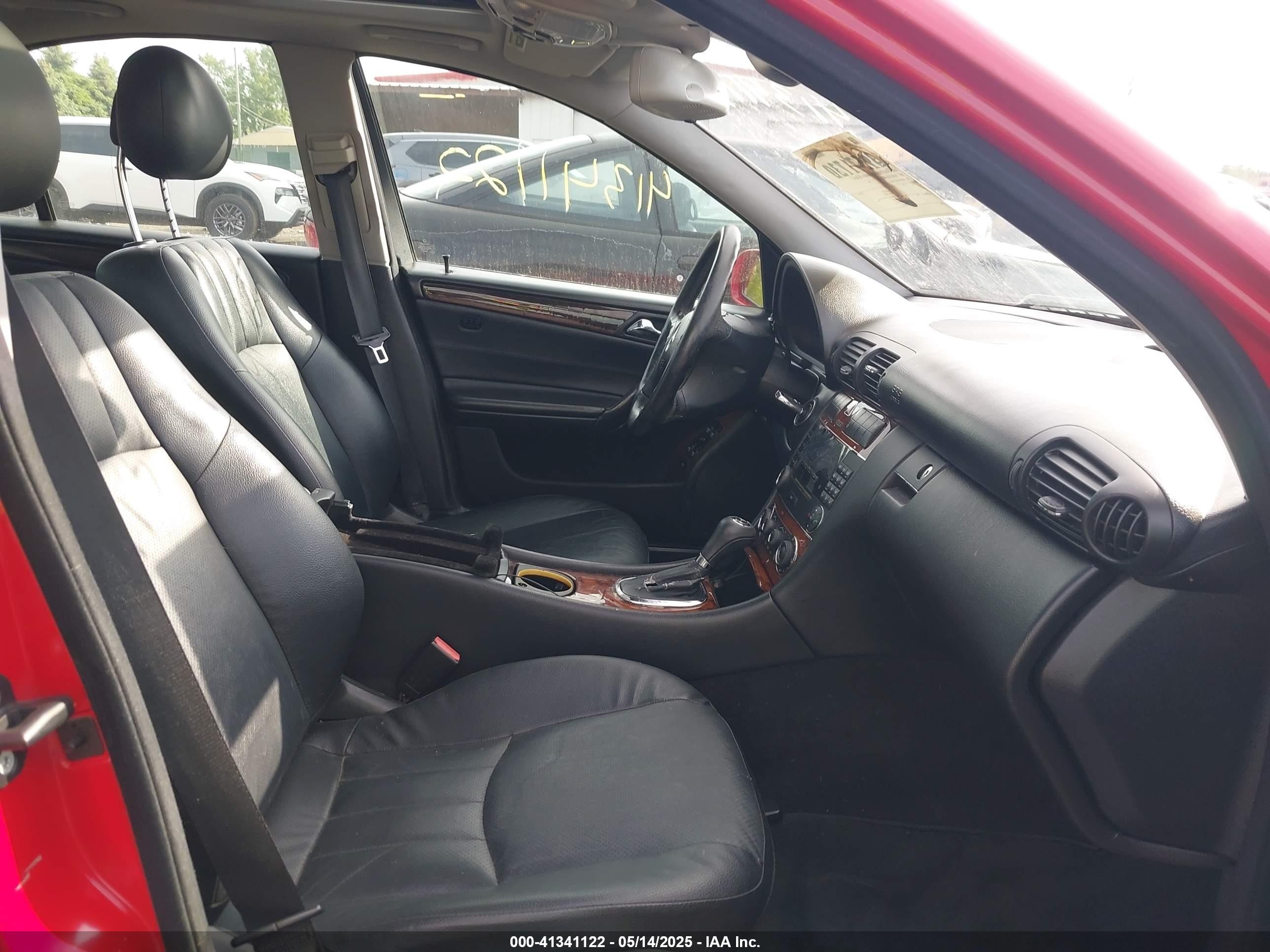 2005 Mercedes-benz C 240 Luxury 4matic Red vin: WDBRF81J45F697008