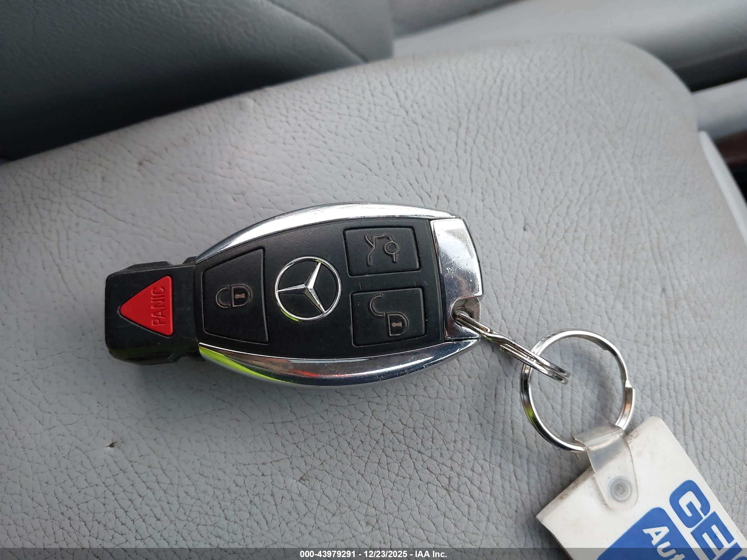 2003 Mercedes-benz C 240   Синий vin: WDBRF81J53F349361