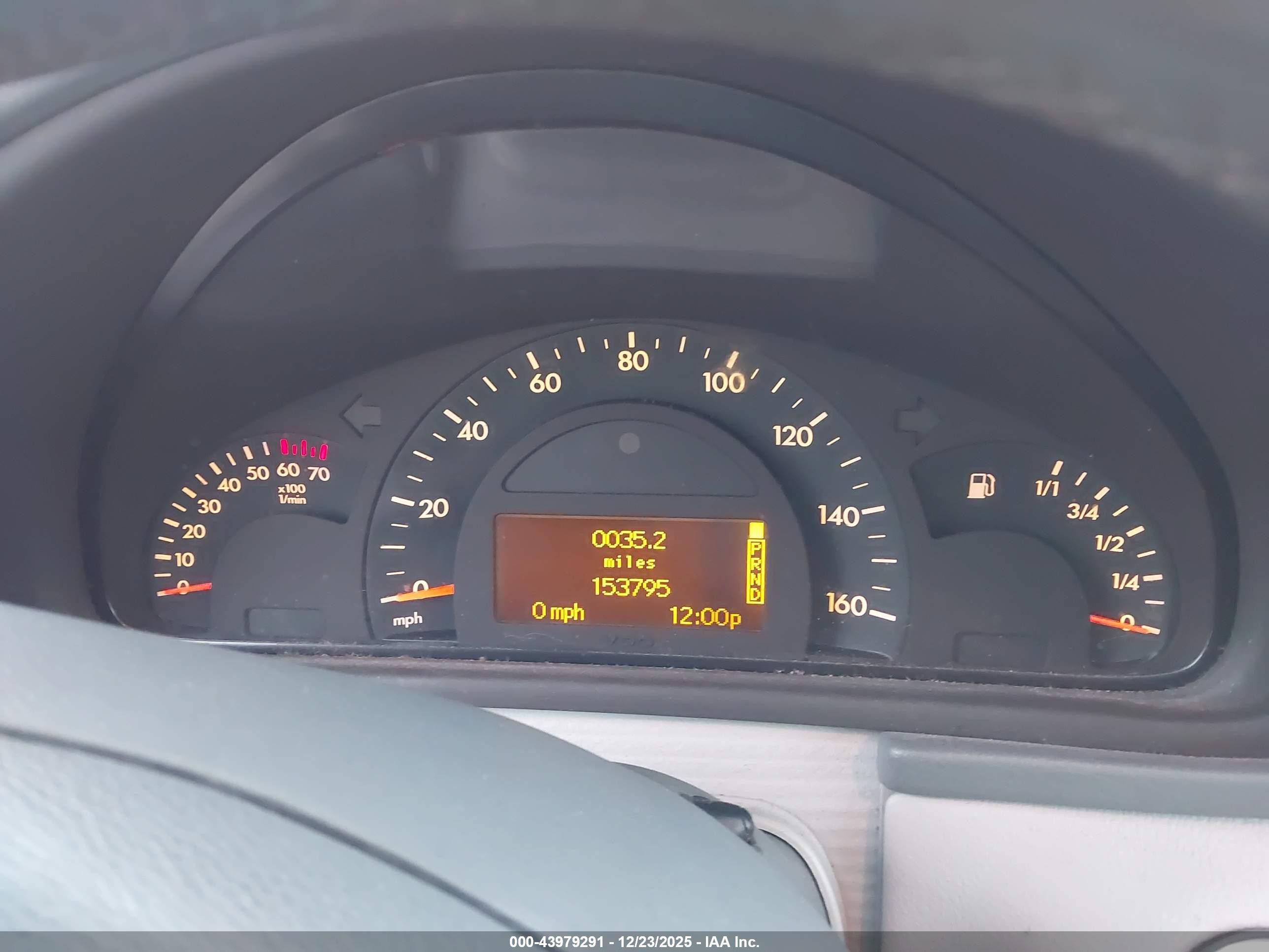 2003 Mercedes-benz C 240   Синий vin: WDBRF81J53F349361