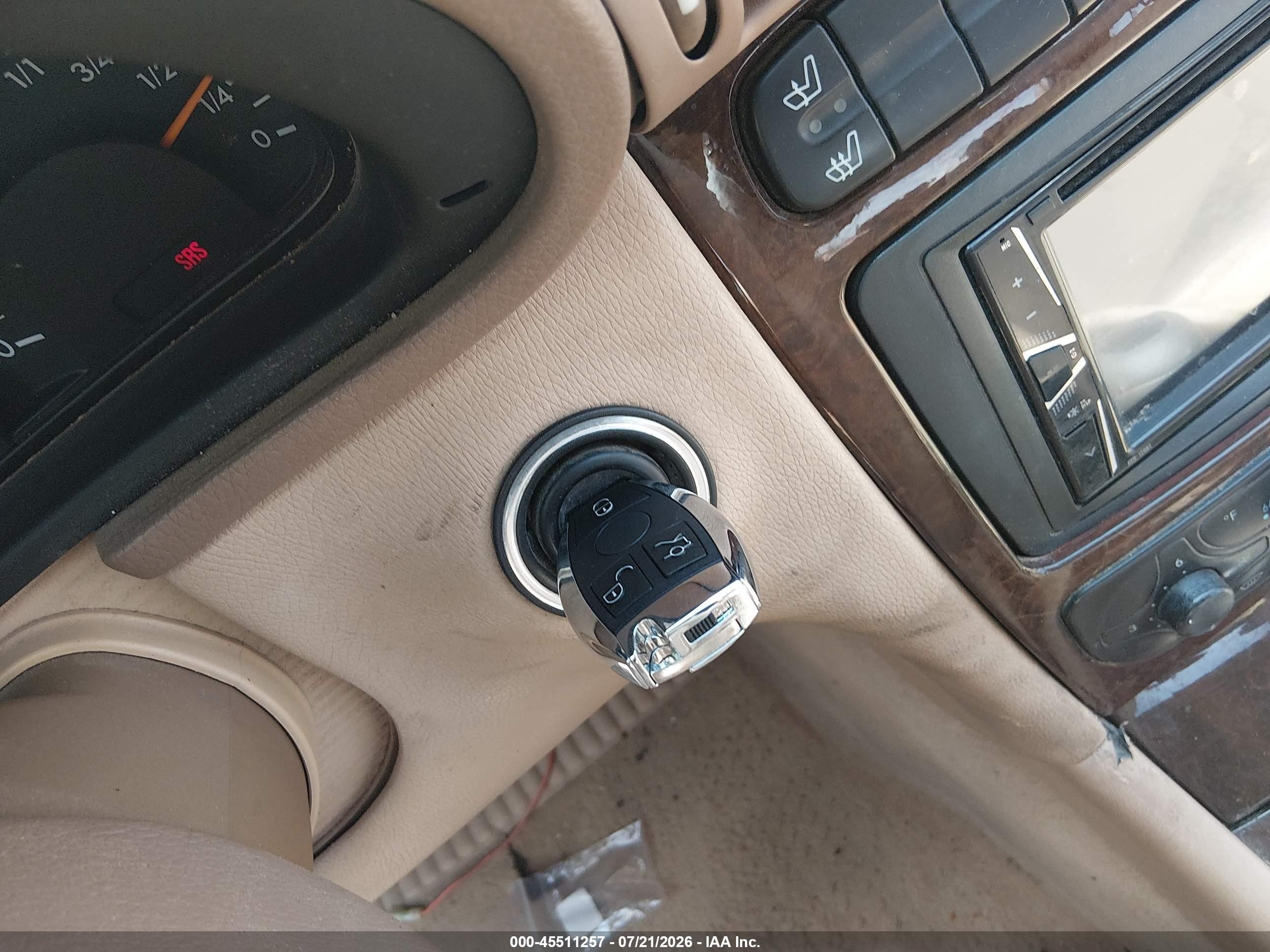 2003 Mercedes-benz C 240   Beige vin: WDBRF81J53F372655