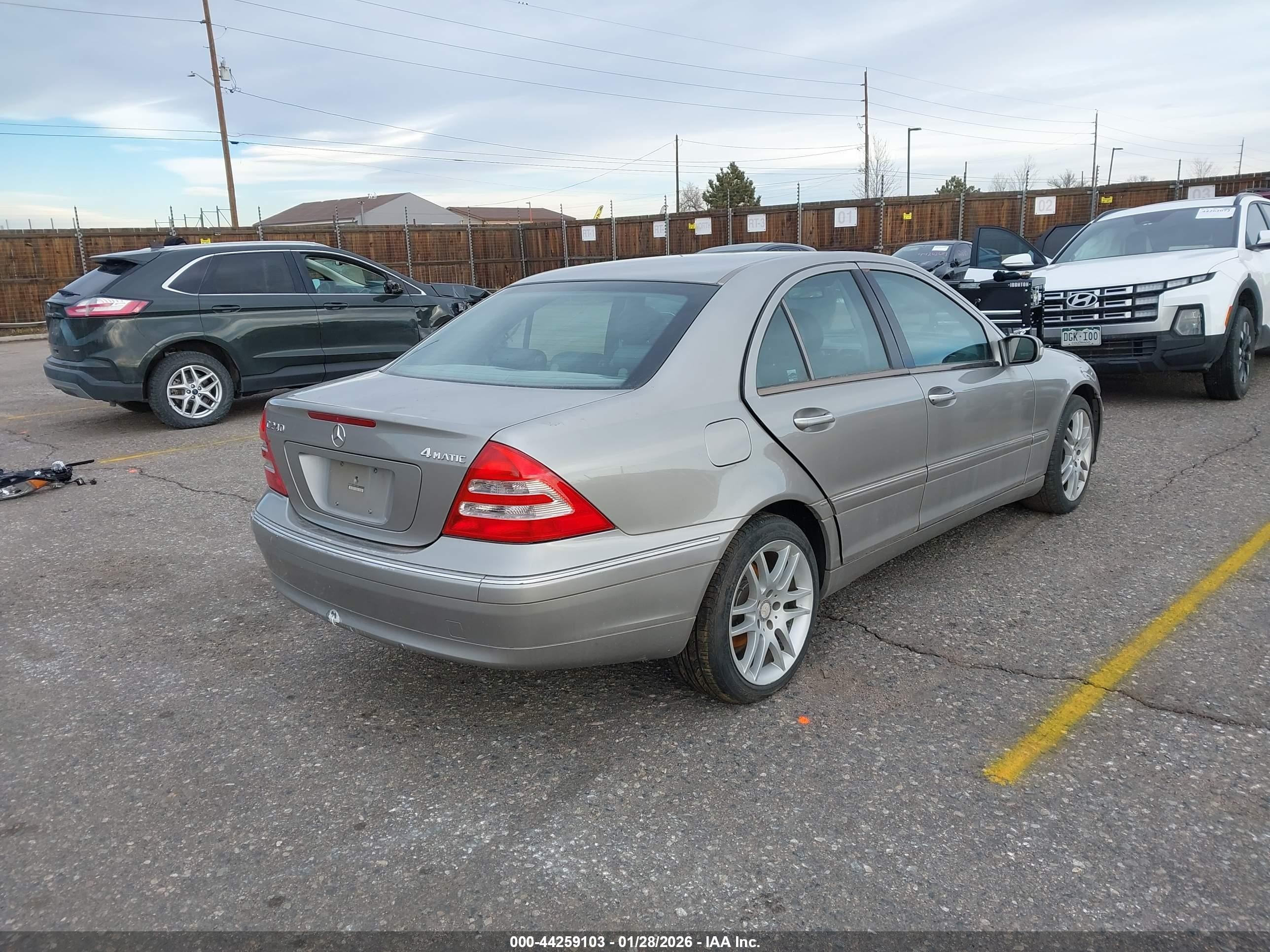 2003 Mercedes-benz C 240   Silver vin: WDBRF81J53F377709