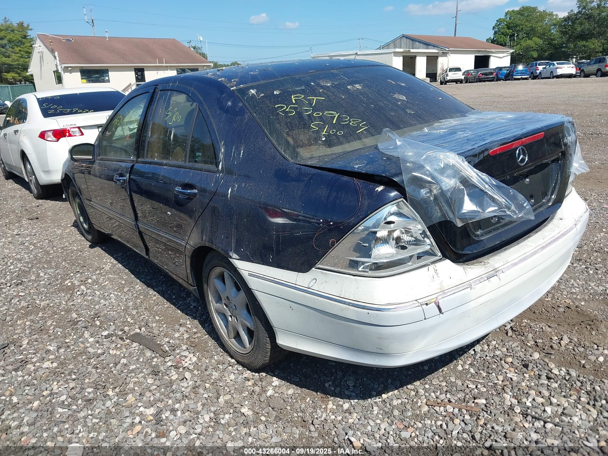 2004 Mercedes-benz C 240 4matic Синий vin: WDBRF81J54F494854