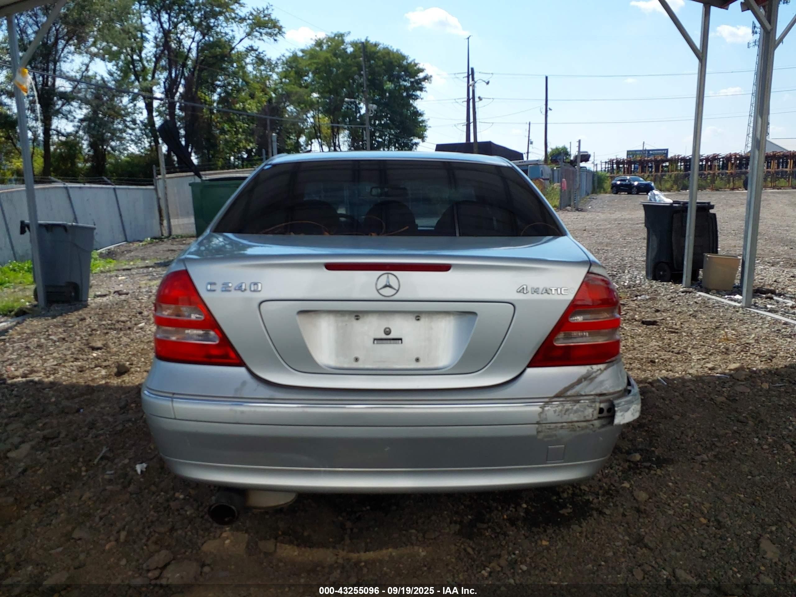2004 Mercedes-benz C 240 4matic Silver vin: WDBRF81J54F546239