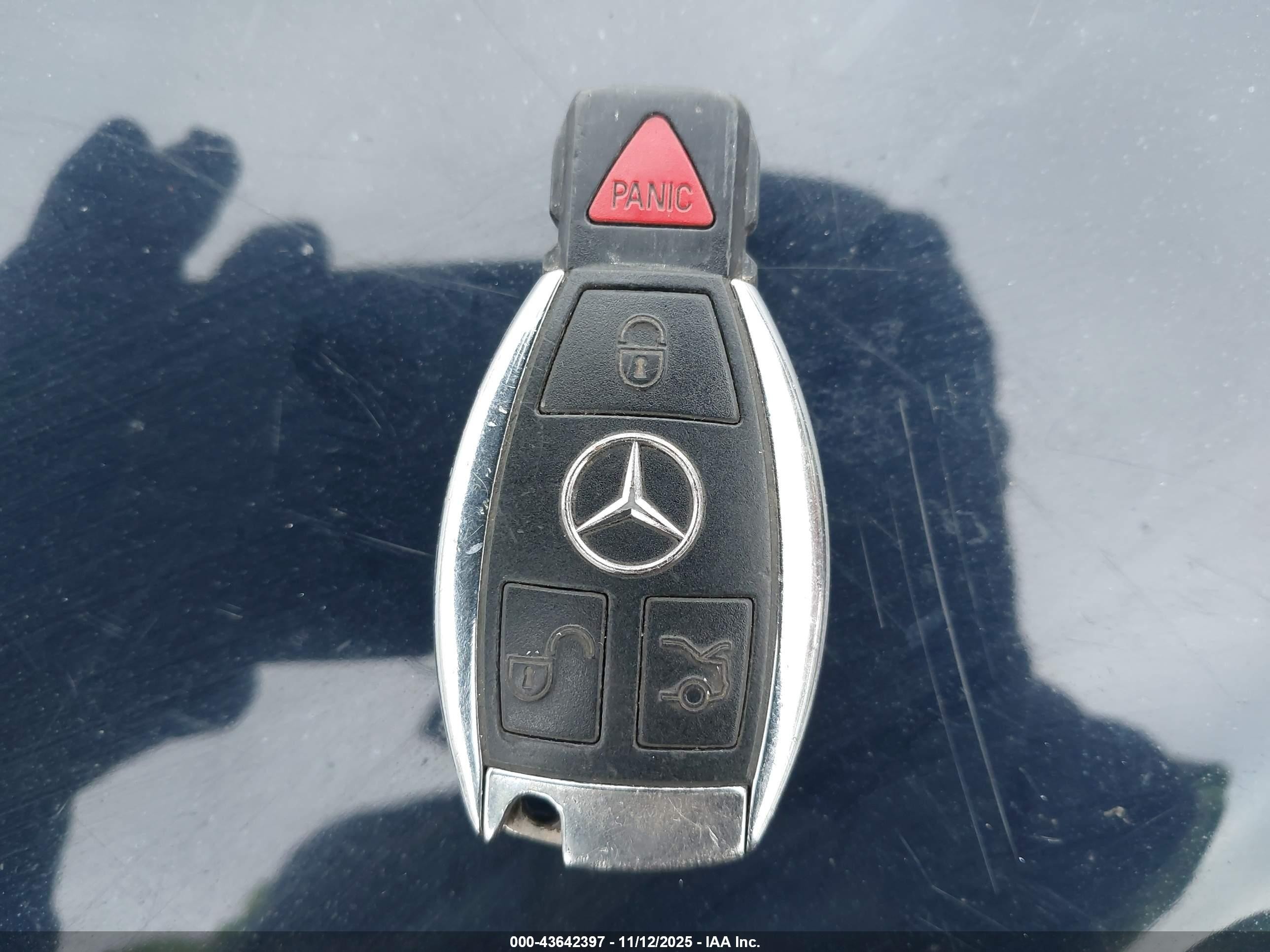 2005 Mercedes-benz C 240 Luxury 4matic Navy vin: WDBRF81J55F574088