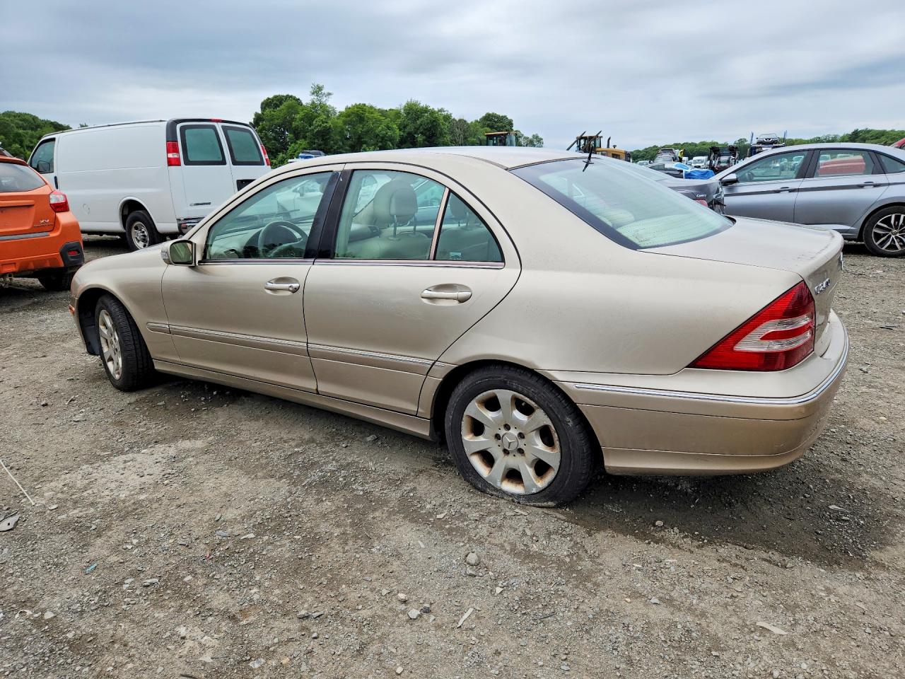 2005 Mercedes-benz C 240 4matic Cream vin: WDBRF81J55F595068