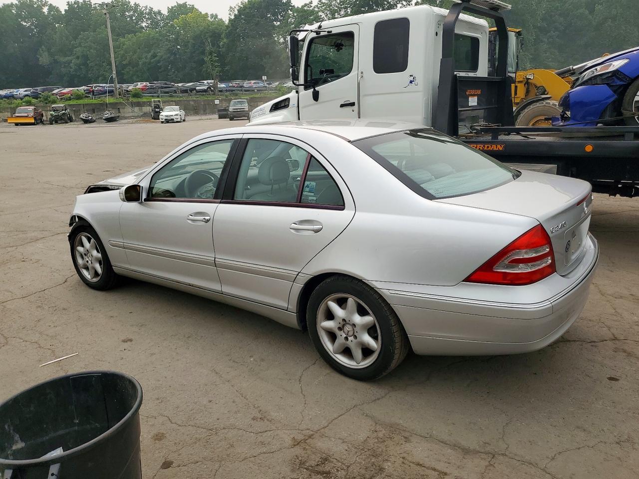 2004 Mercedes-benz C 240 4matic Silver vin: WDBRF81J64F552292