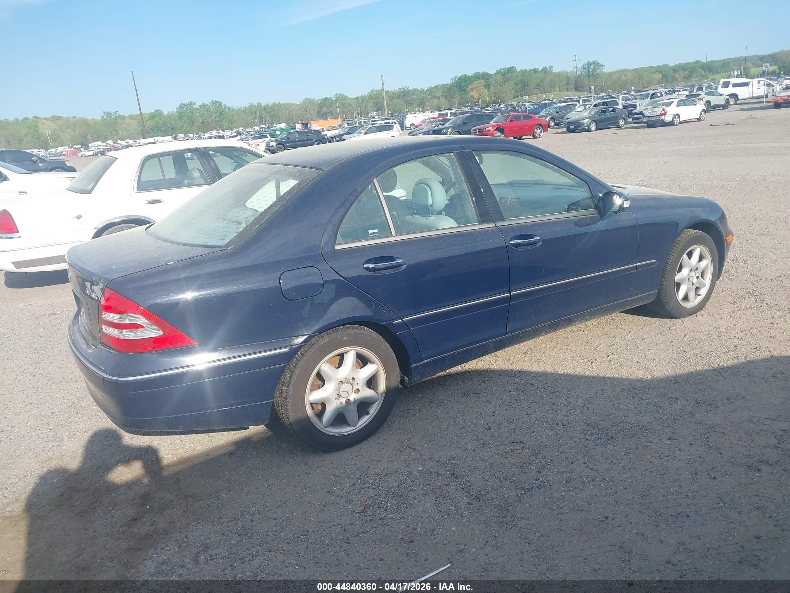 2004 Mercedes-benz C 240 4matic Blue vin: WDBRF81J64F555631