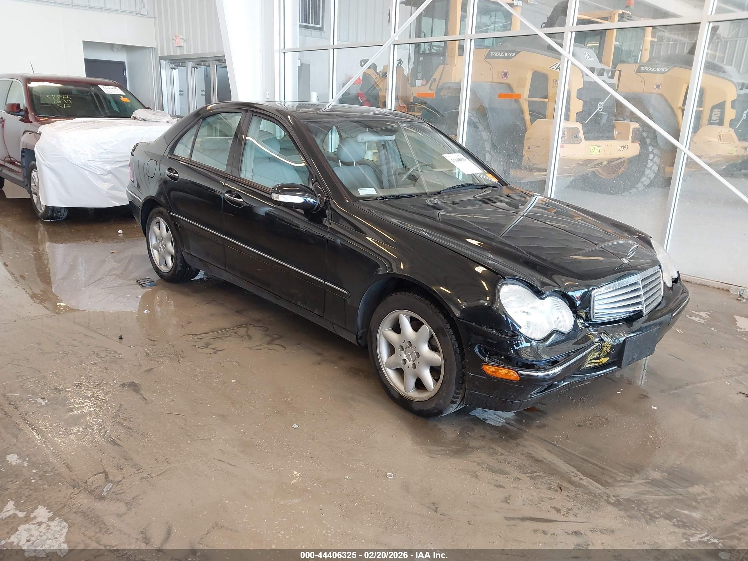 2003 Mercedes-benz C 240   Black vin: WDBRF81J73F378330