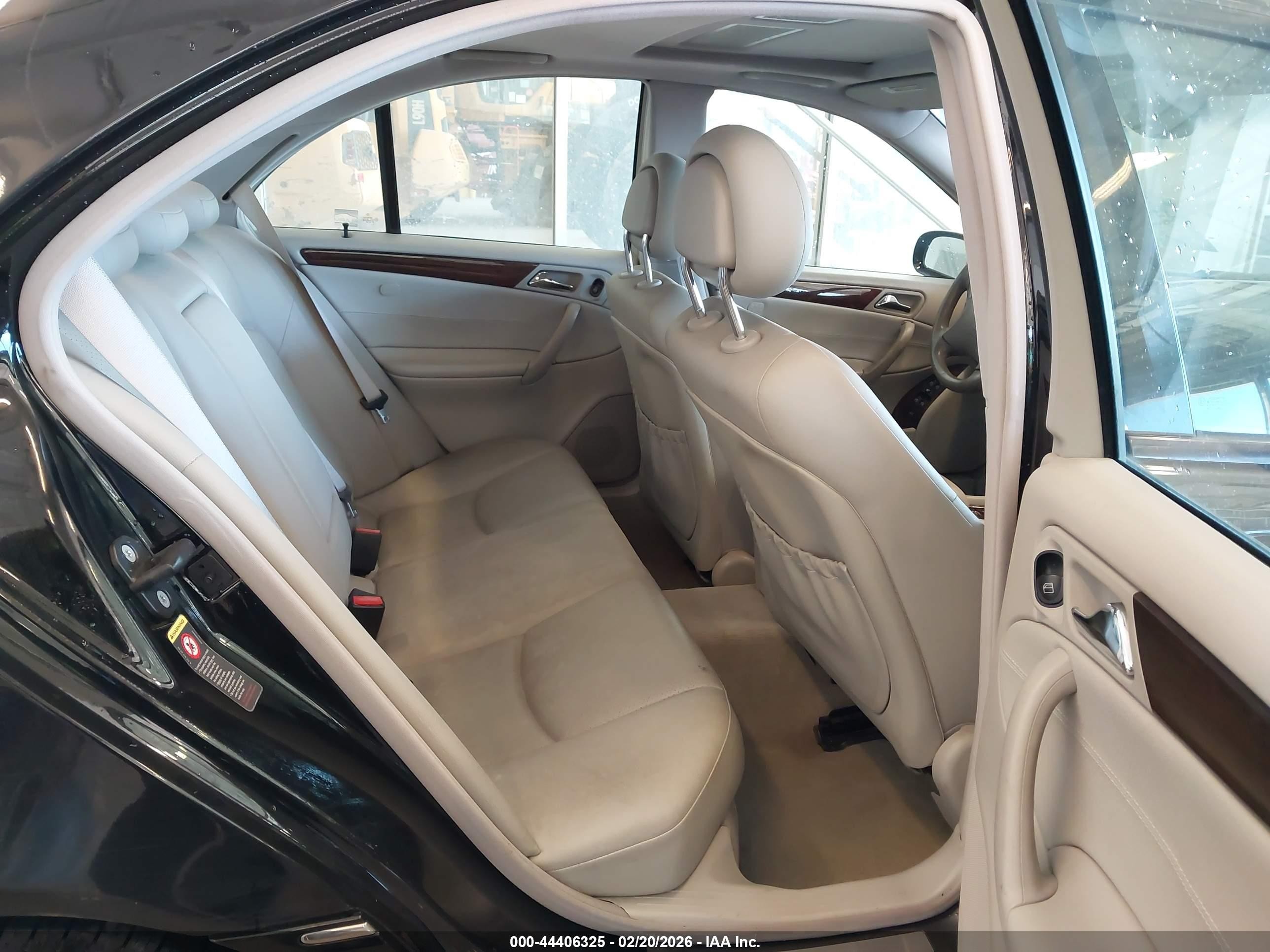 2003 Mercedes-benz C 240   Черный vin: WDBRF81J73F378330
