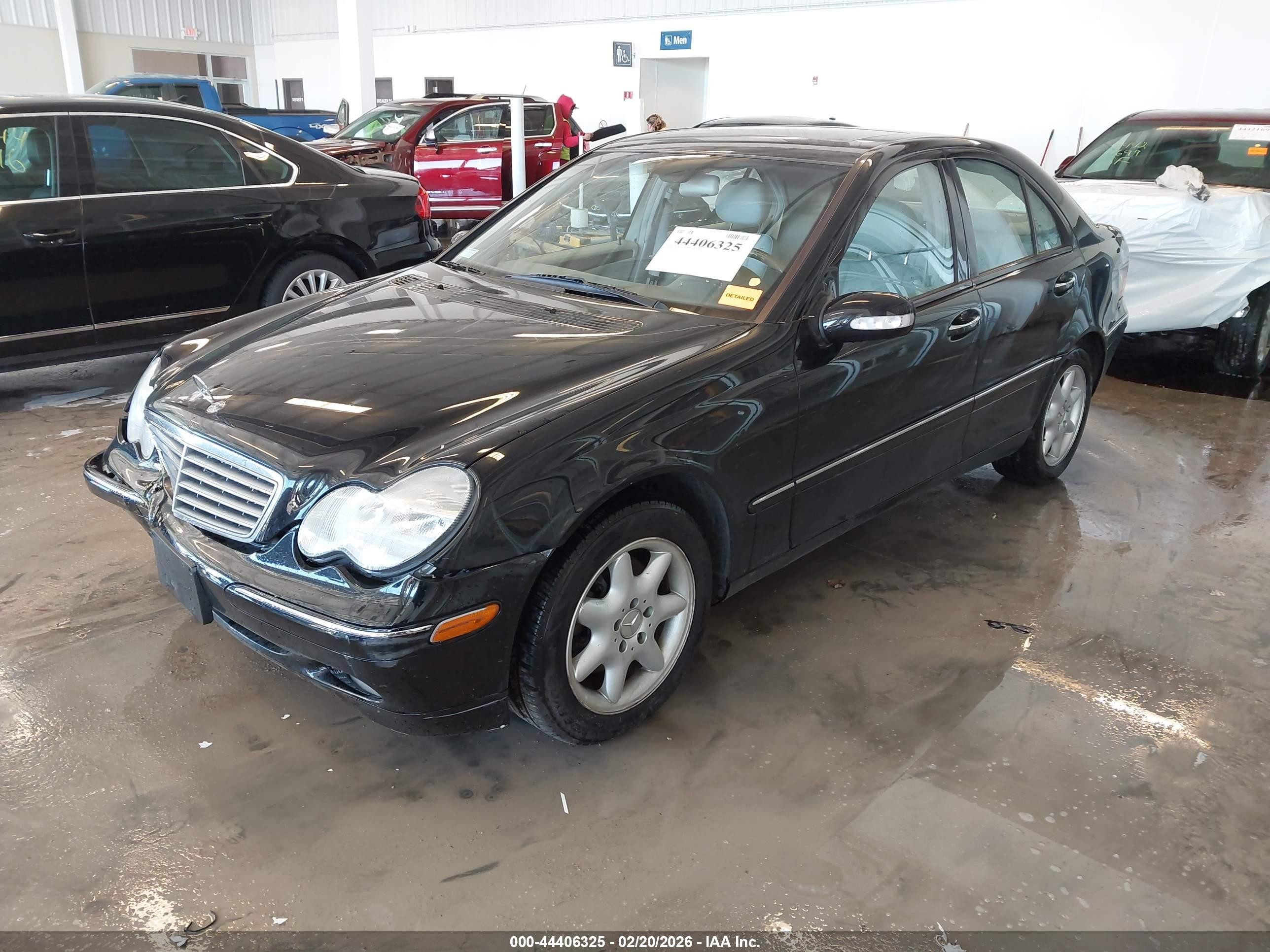 2003 Mercedes-benz C 240   Черный vin: WDBRF81J73F378330