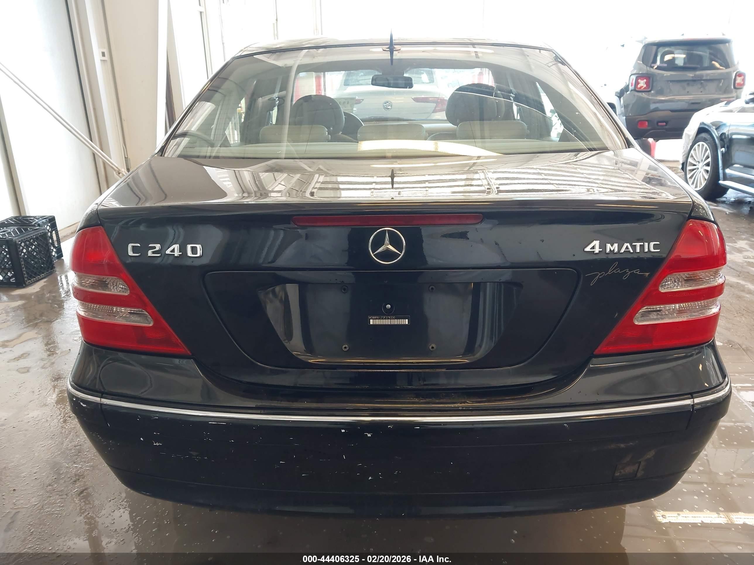 2003 Mercedes-benz C 240   Черный vin: WDBRF81J73F378330