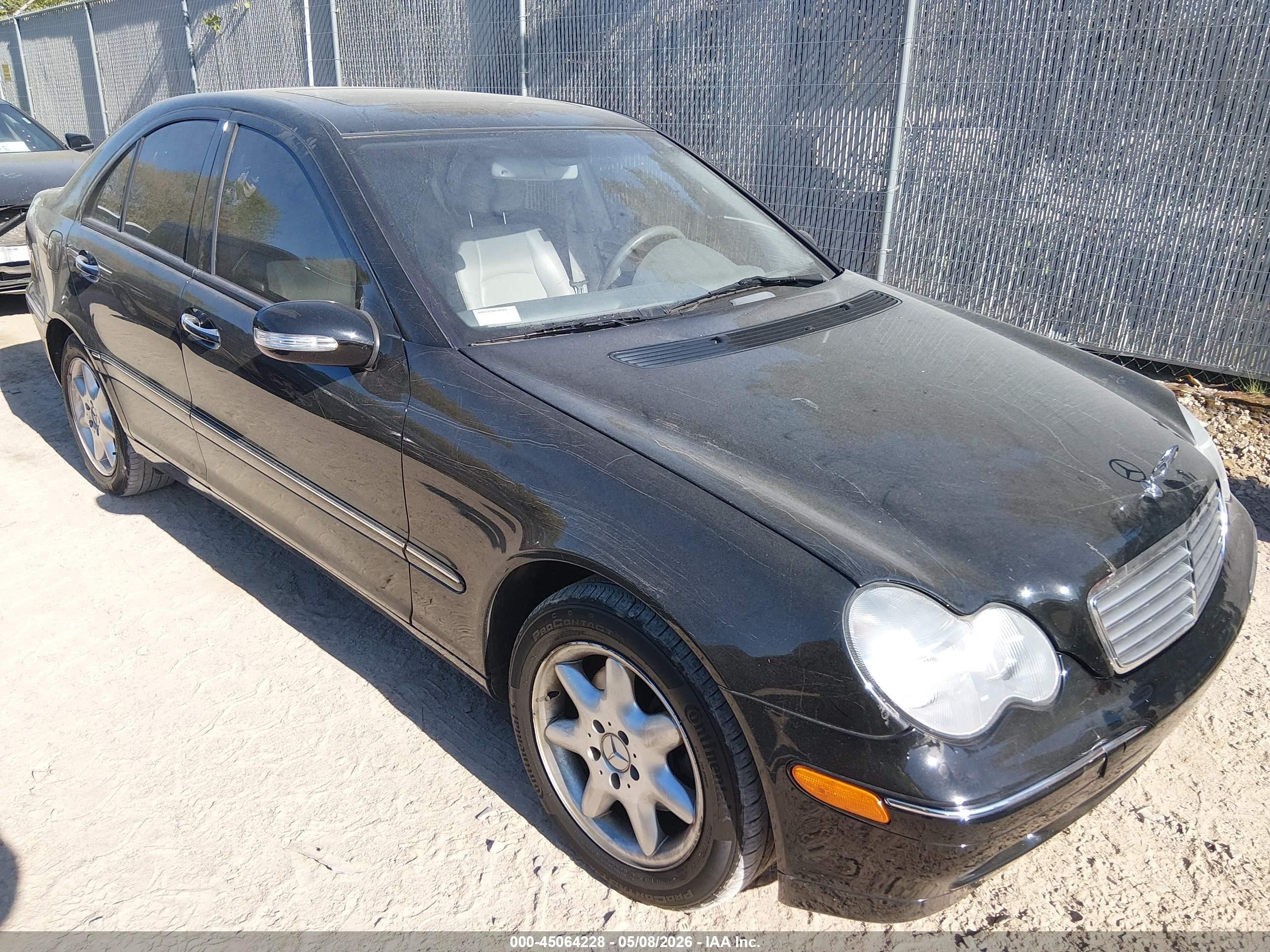 2003 Mercedes-benz C 240   Черный vin: WDBRF81J73F417465
