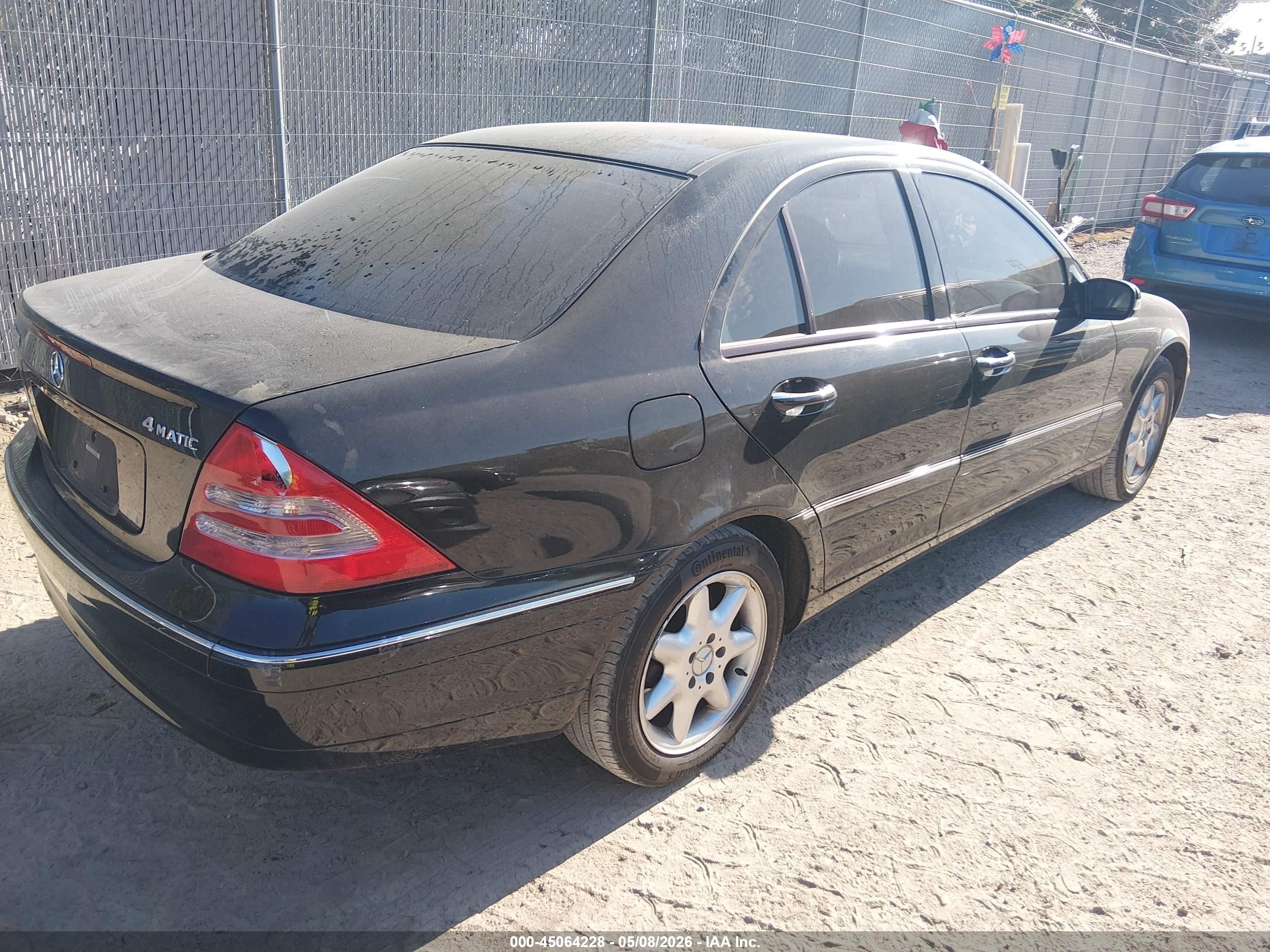 2003 Mercedes-benz C 240   Черный vin: WDBRF81J73F417465