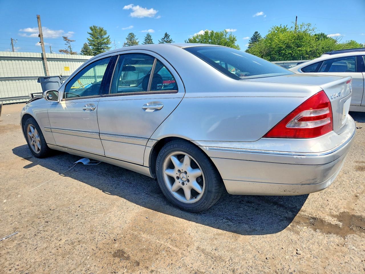 2004 Mercedes-benz C 240 4matic Silver vin: WDBRF81J74F499179