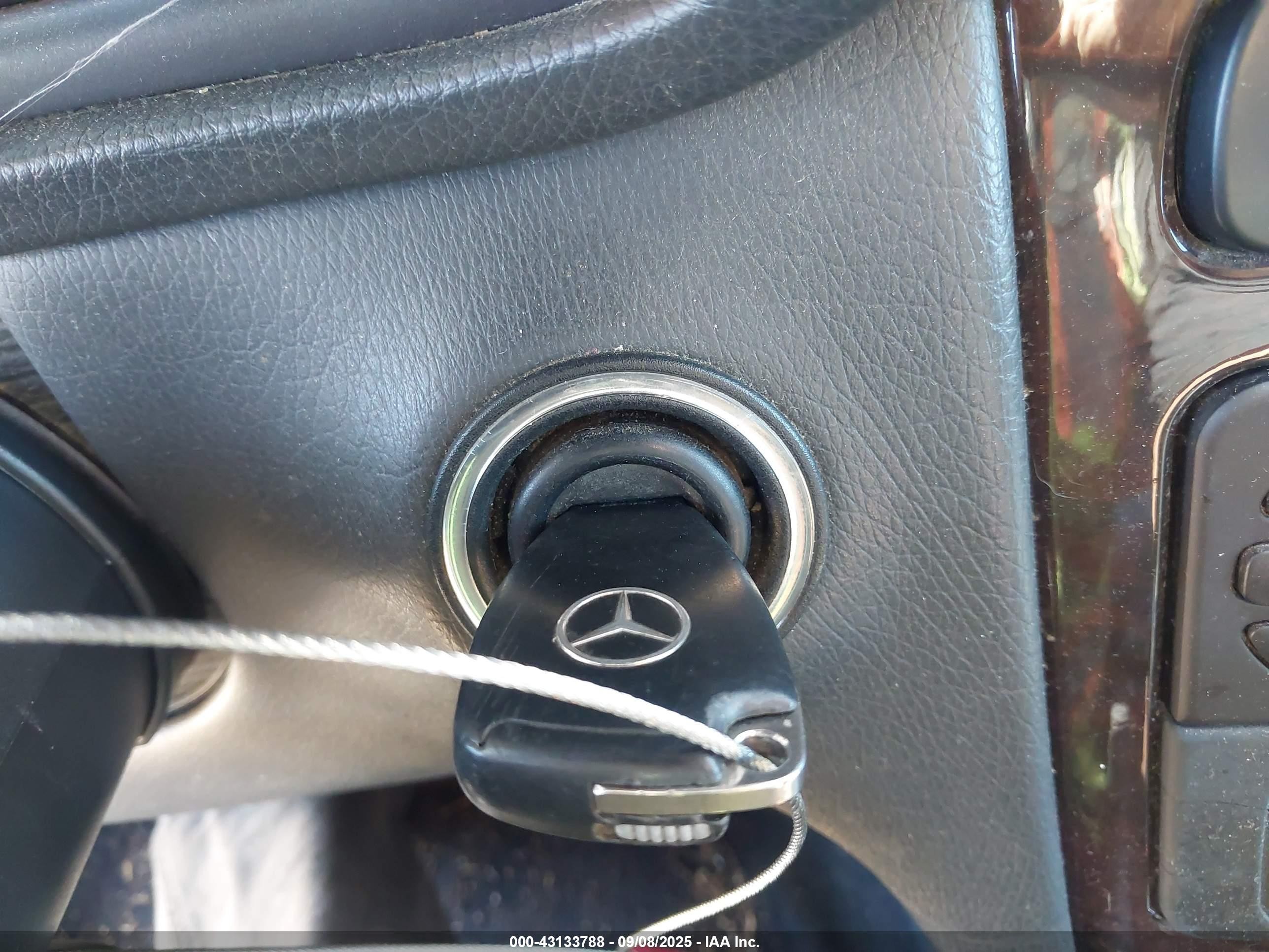 2004 Mercedes-benz C 240 4matic Black vin: WDBRF81J84F470824