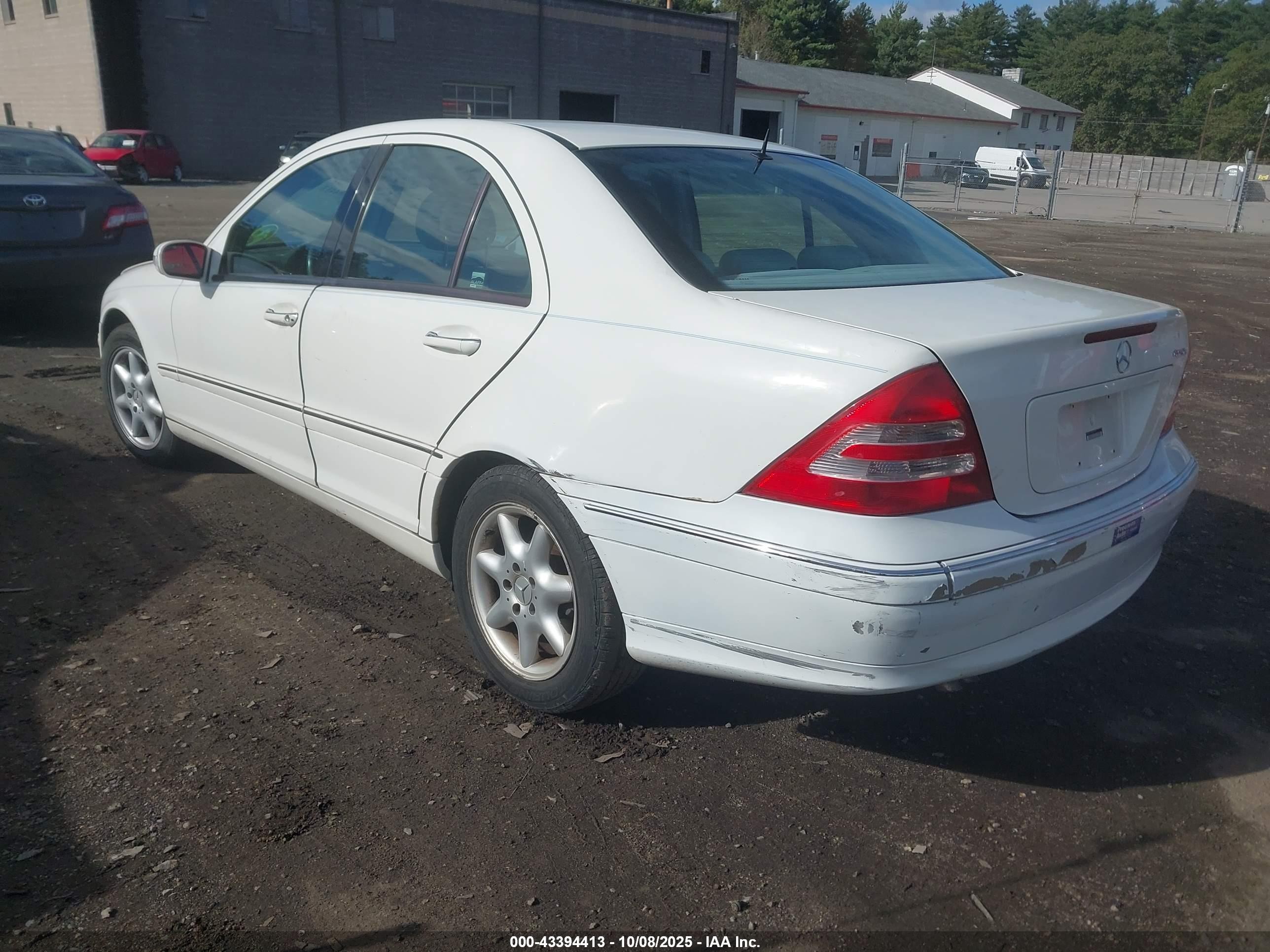 2003 Mercedes-benz C 240   Silver vin: WDBRF81J93F410923