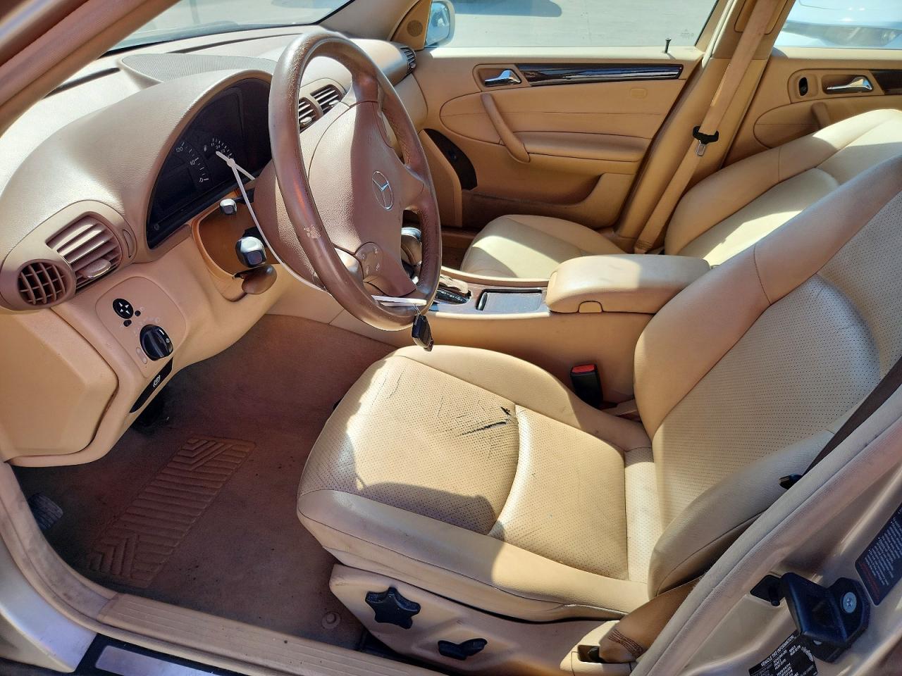2004 Mercedes-benz C 240 4matic Желто-коричневый vin: WDBRF81J94F487289