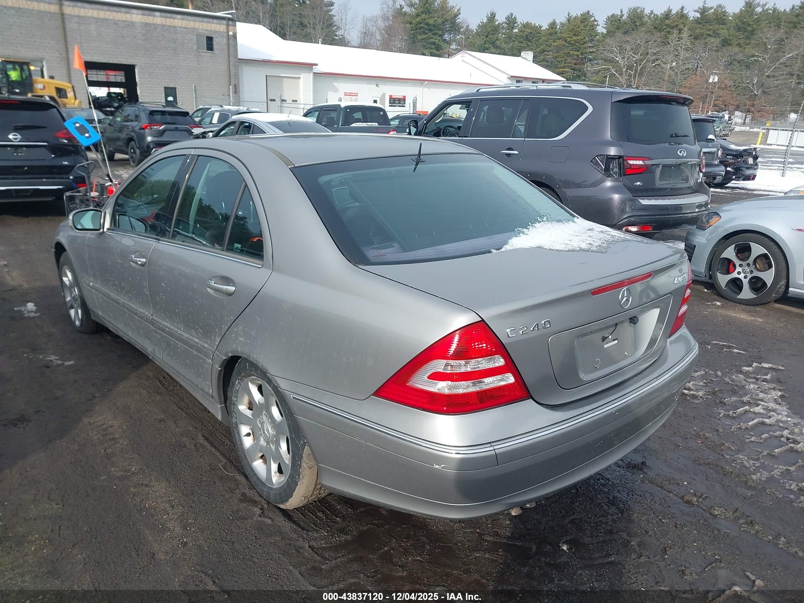 2005 Mercedes-benz C 240 Luxury 4matic Beige vin: WDBRF81J95F565880