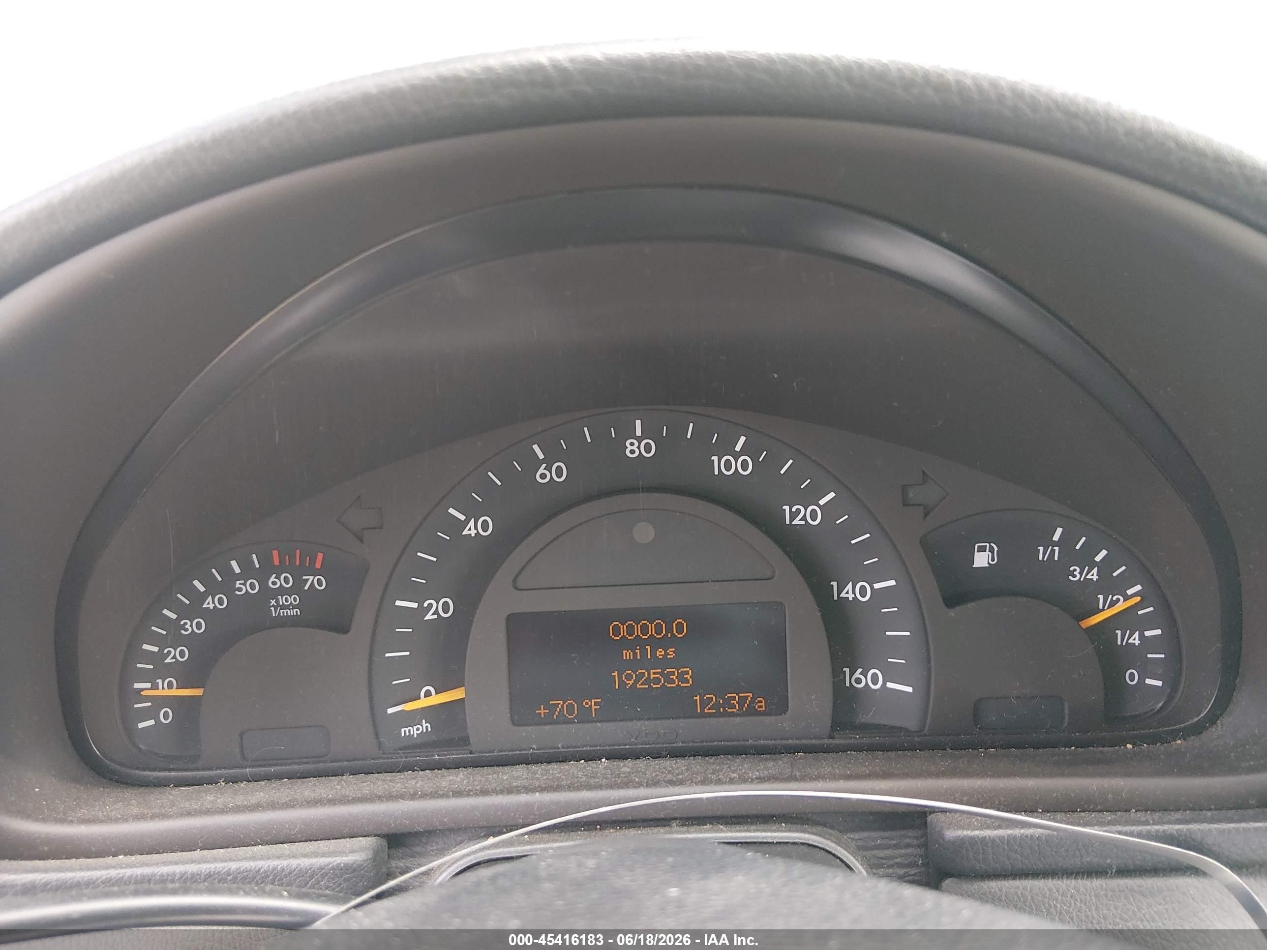 2003 Mercedes-benz C 240   Champagne vin: WDBRF81JX3F383232