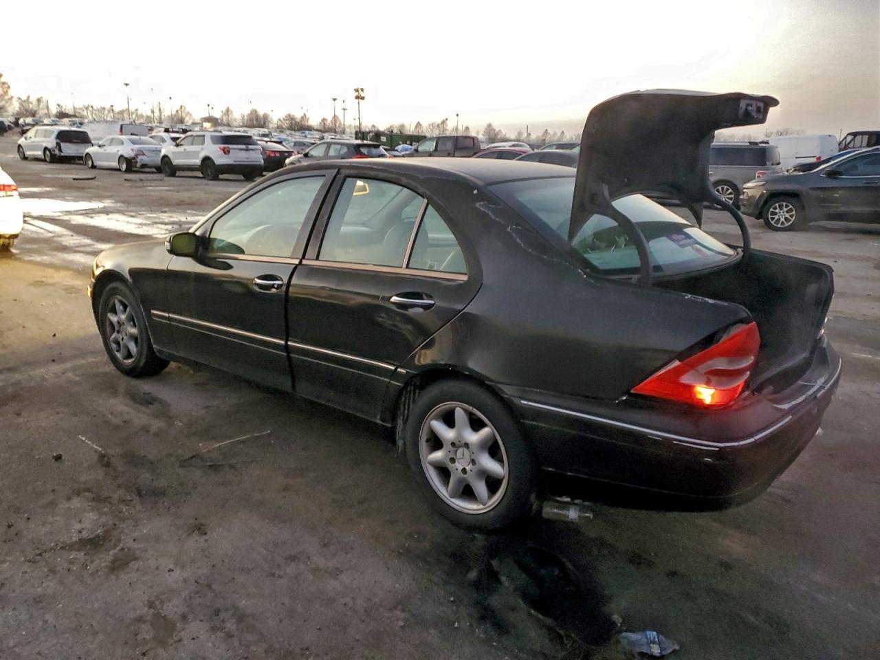 2003 Mercedes-benz C 240 4matic Черный vin: WDBRF81JX3F383764