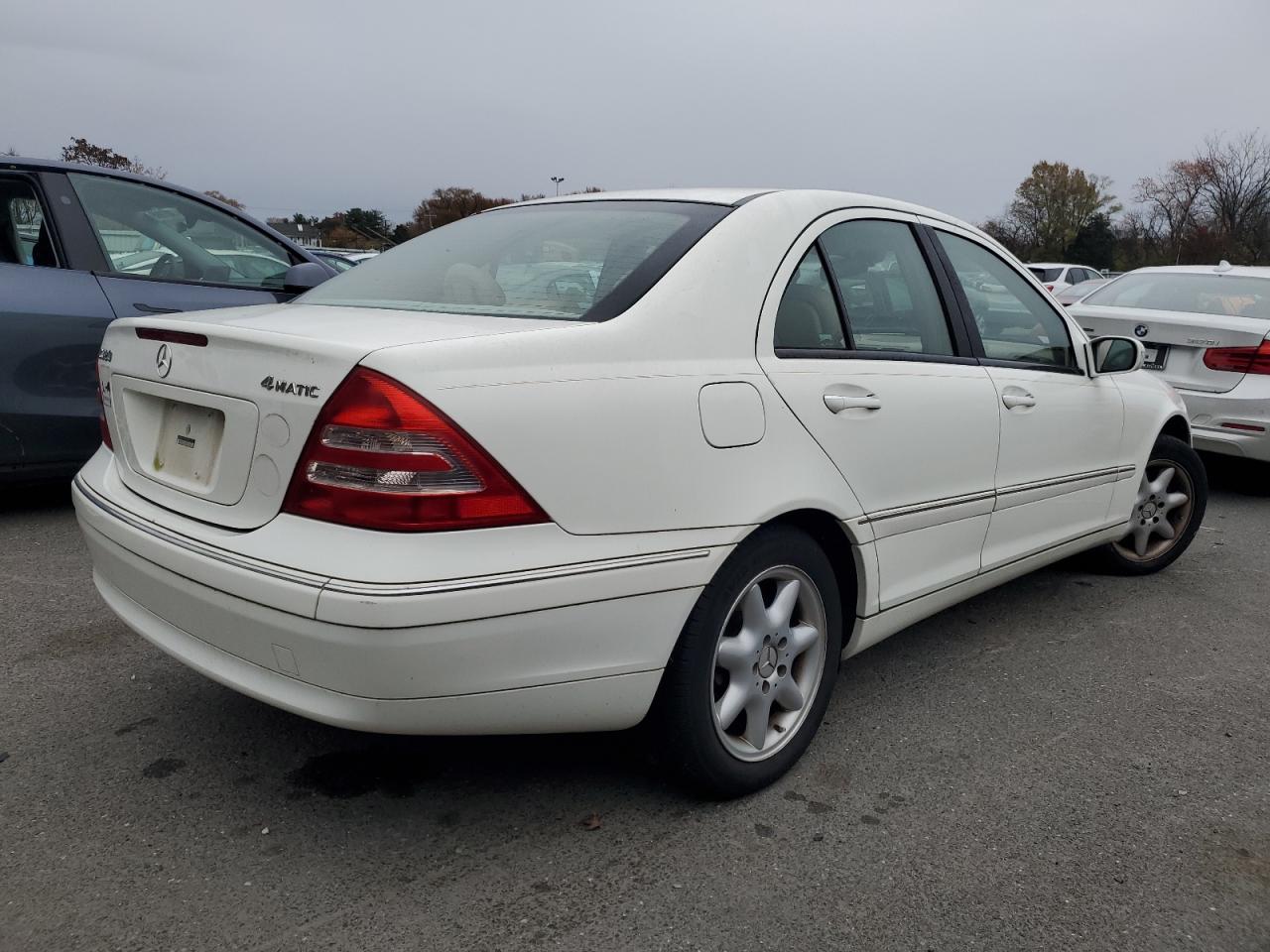 2004 Mercedes-benz C 320 4matic White vin: WDBRF84J04F545768