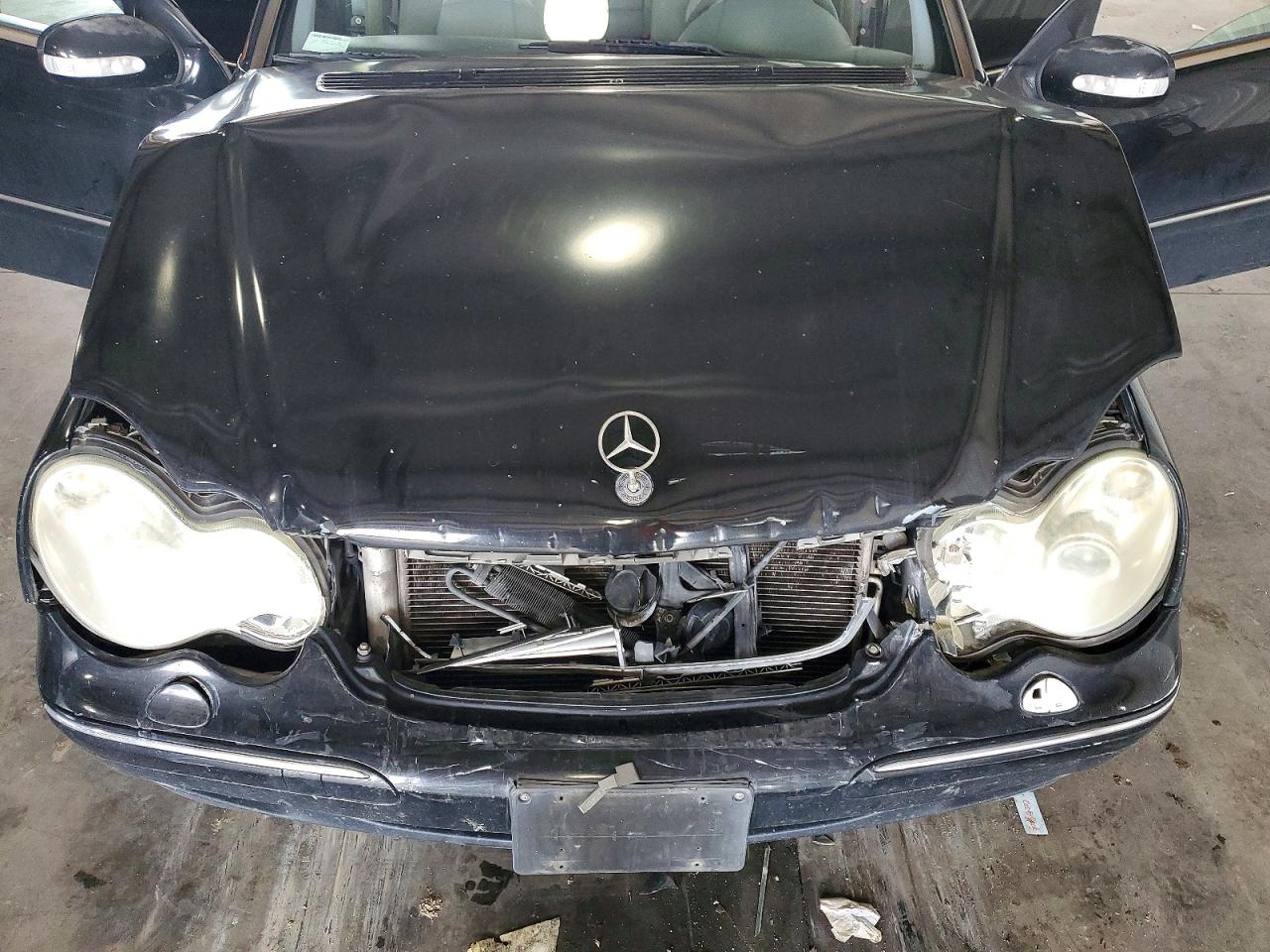 2003 Mercedes-benz C 320 4matic Black vin: WDBRF84J13F351491