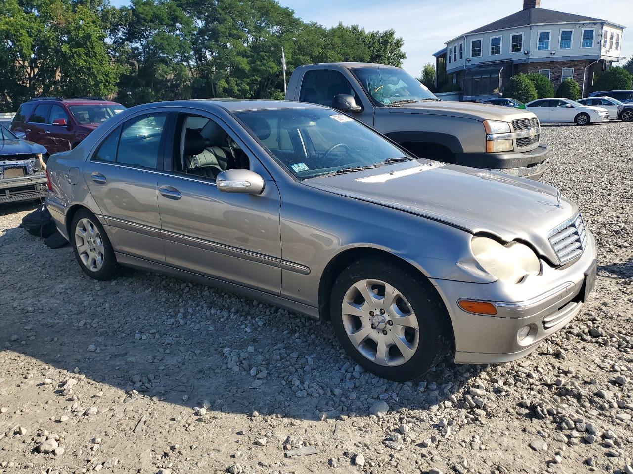 2005 Mercedes-benz C 320 4matic Gold vin: WDBRF84J55F579805