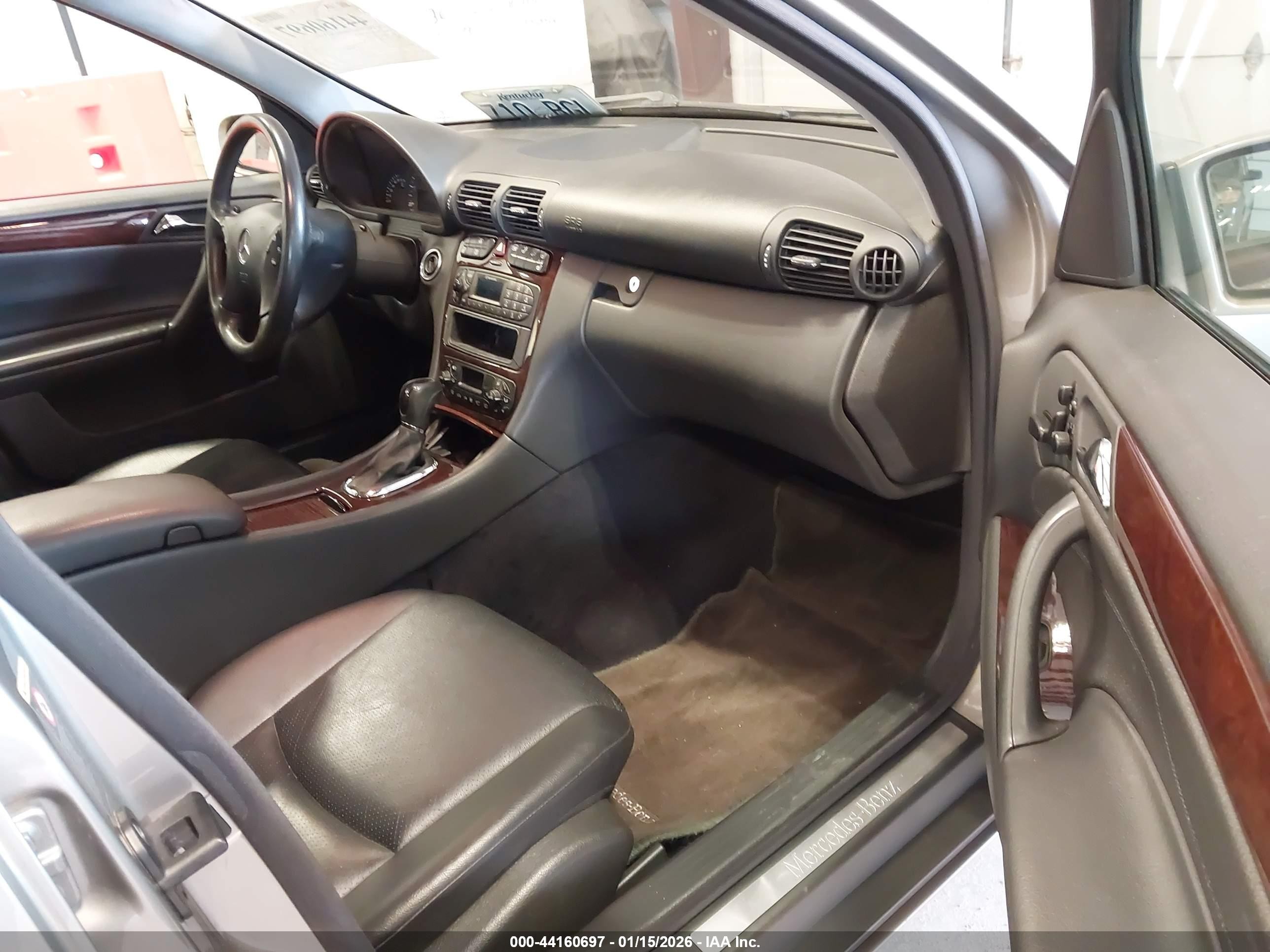 2004 Mercedes-benz C 320 4matic Silver vin: WDBRF84J84F533223