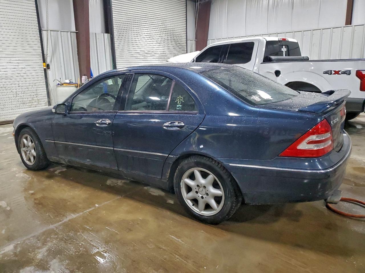 2004 Mercedes-benz C 320 4matic Blue vin: WDBRF84J94F486638