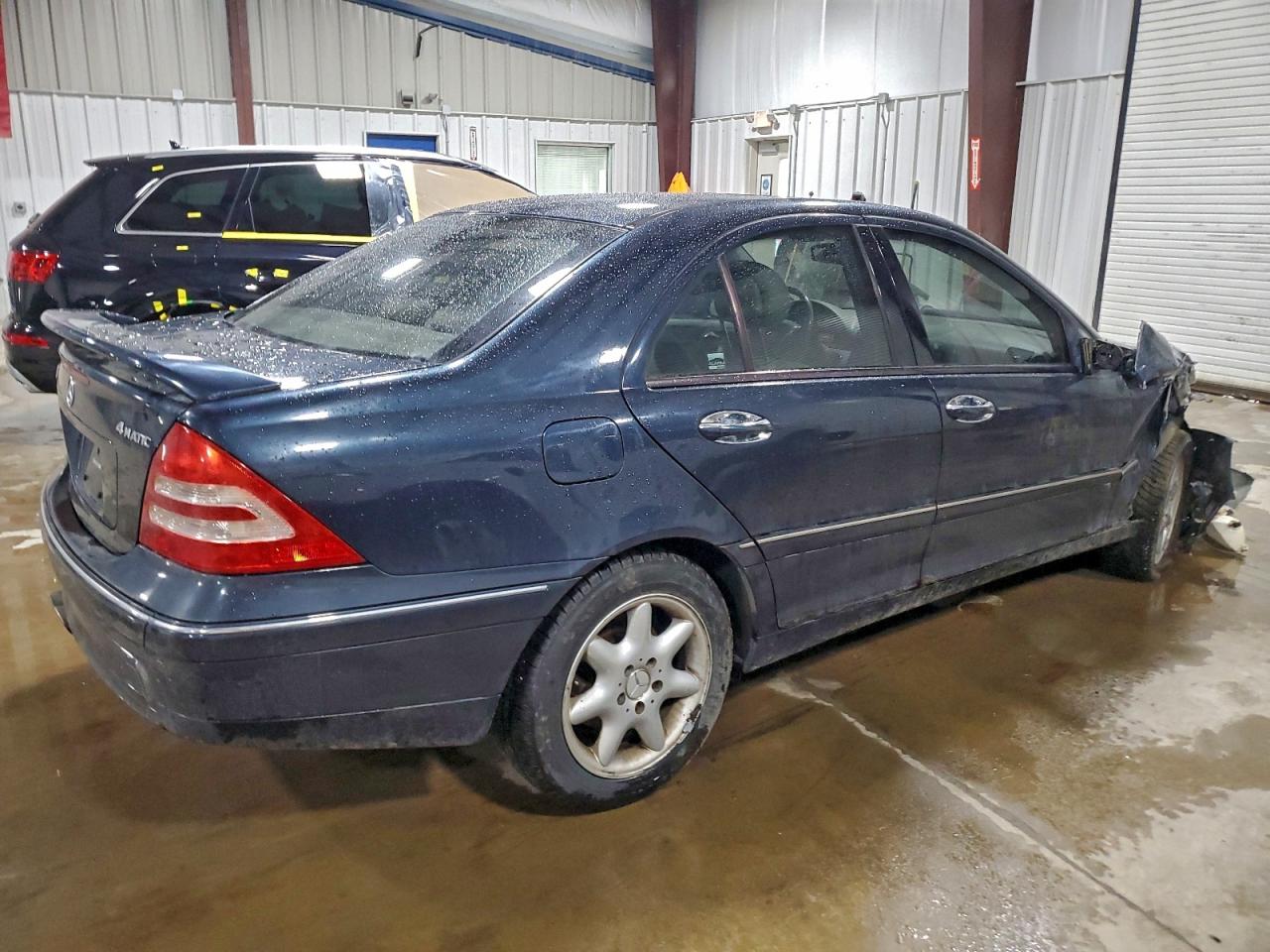 2004 Mercedes-benz C 320 4matic Blue vin: WDBRF84J94F486638